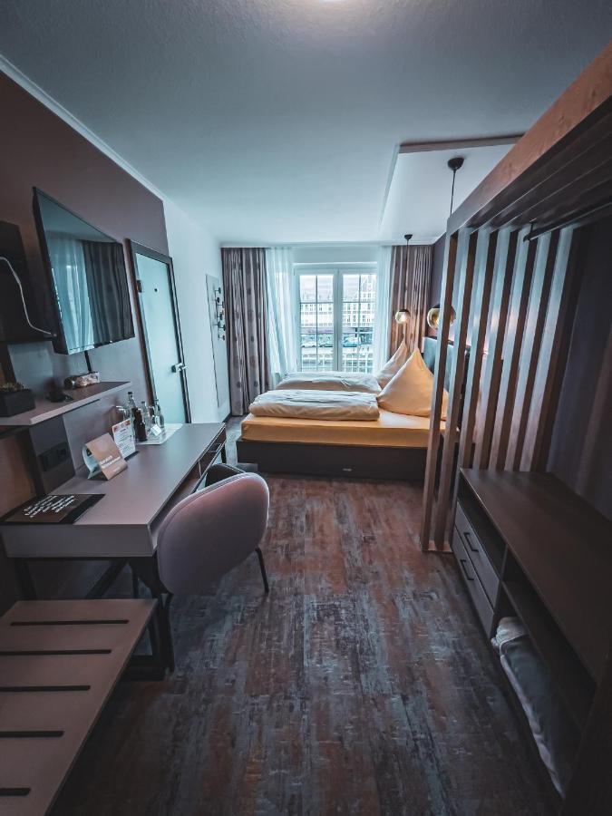 Double Room,1484709506:JPEG