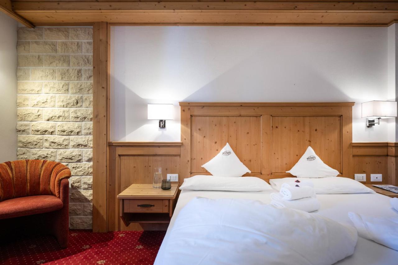 Doppelzimmer mit Balkon
