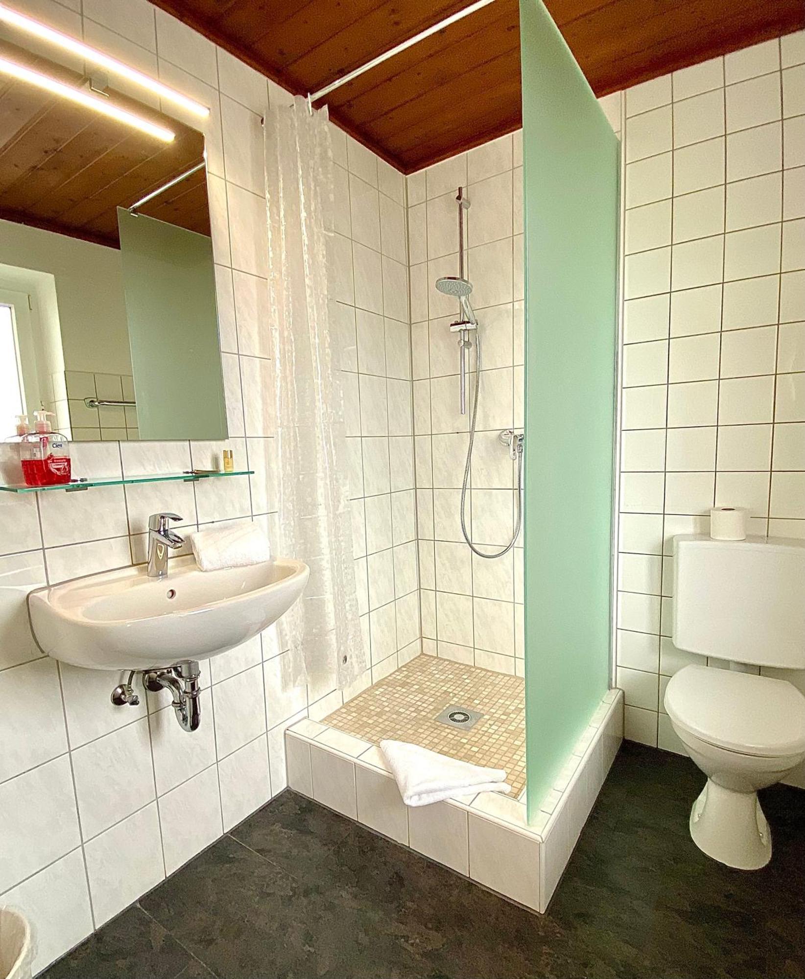 Dreibettzimmer