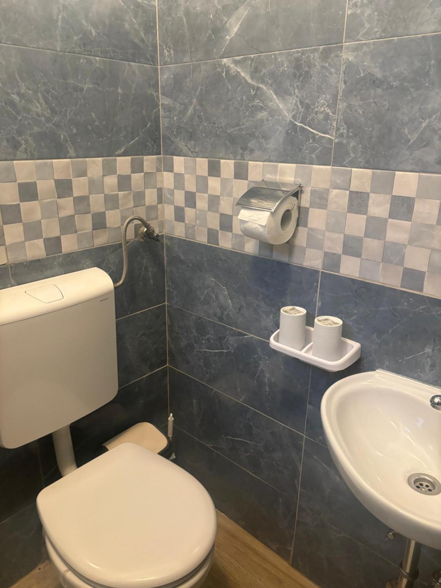 Double Room with Balcony and Sea View,1499727715:JPEG