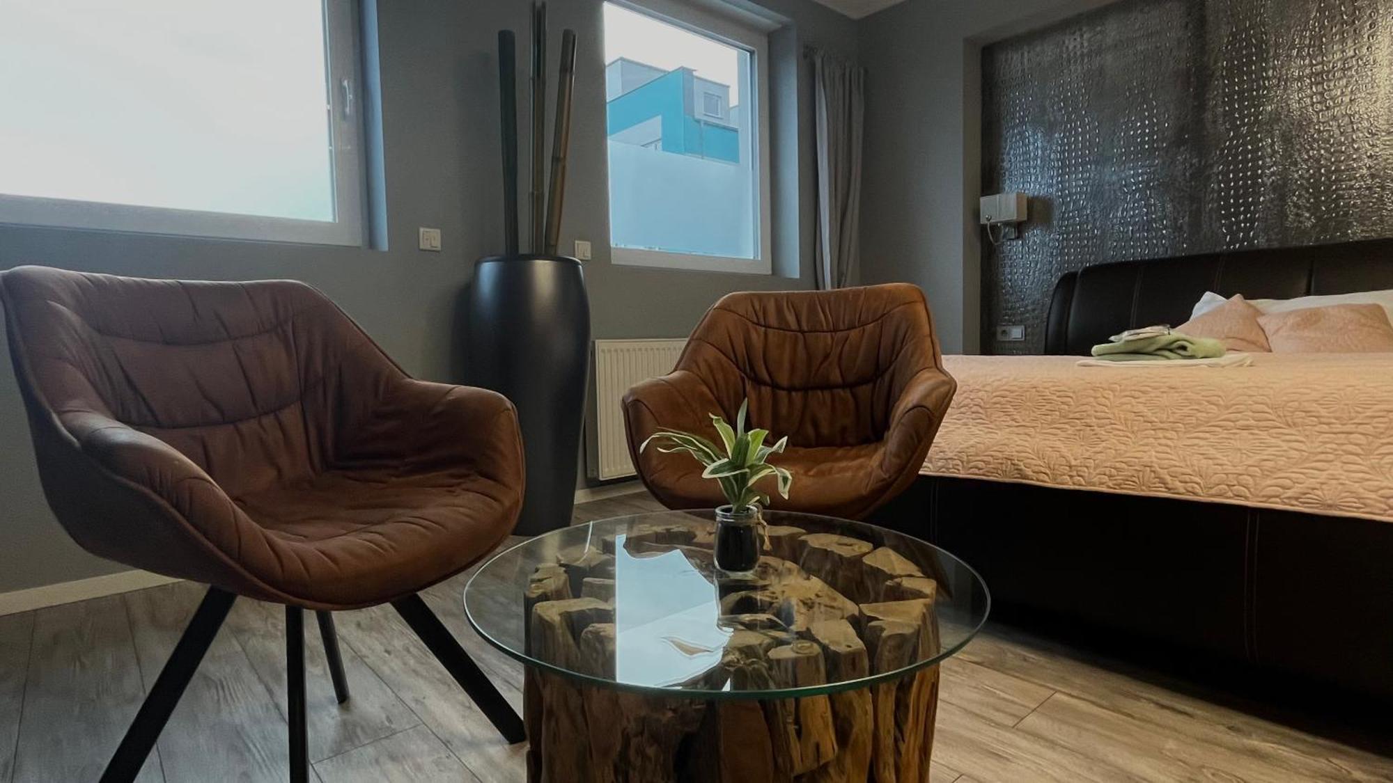 Junior Suite,1524301426:JPEG