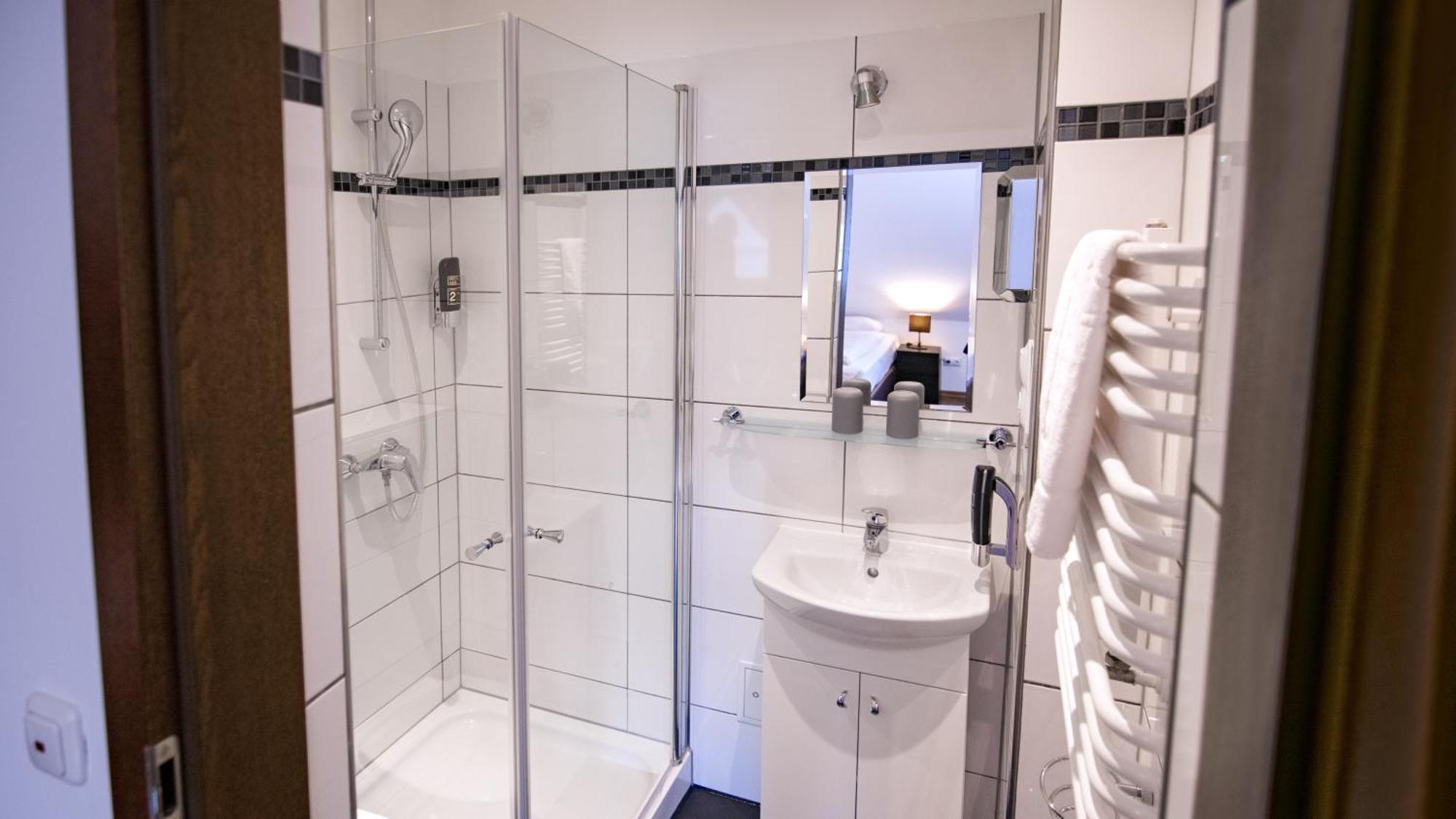 Triple Room,1529071255:JPEG