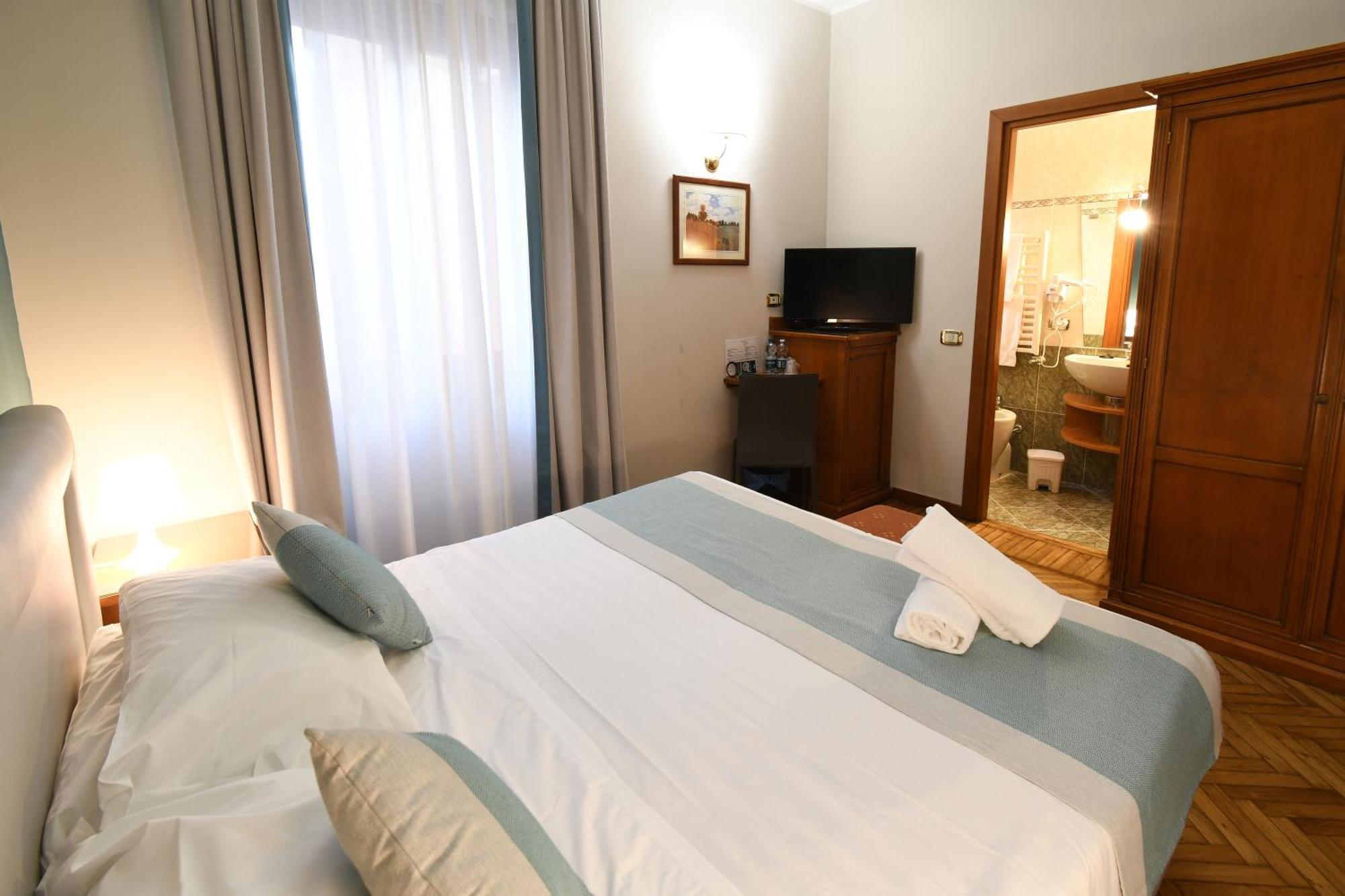 Small Double Room