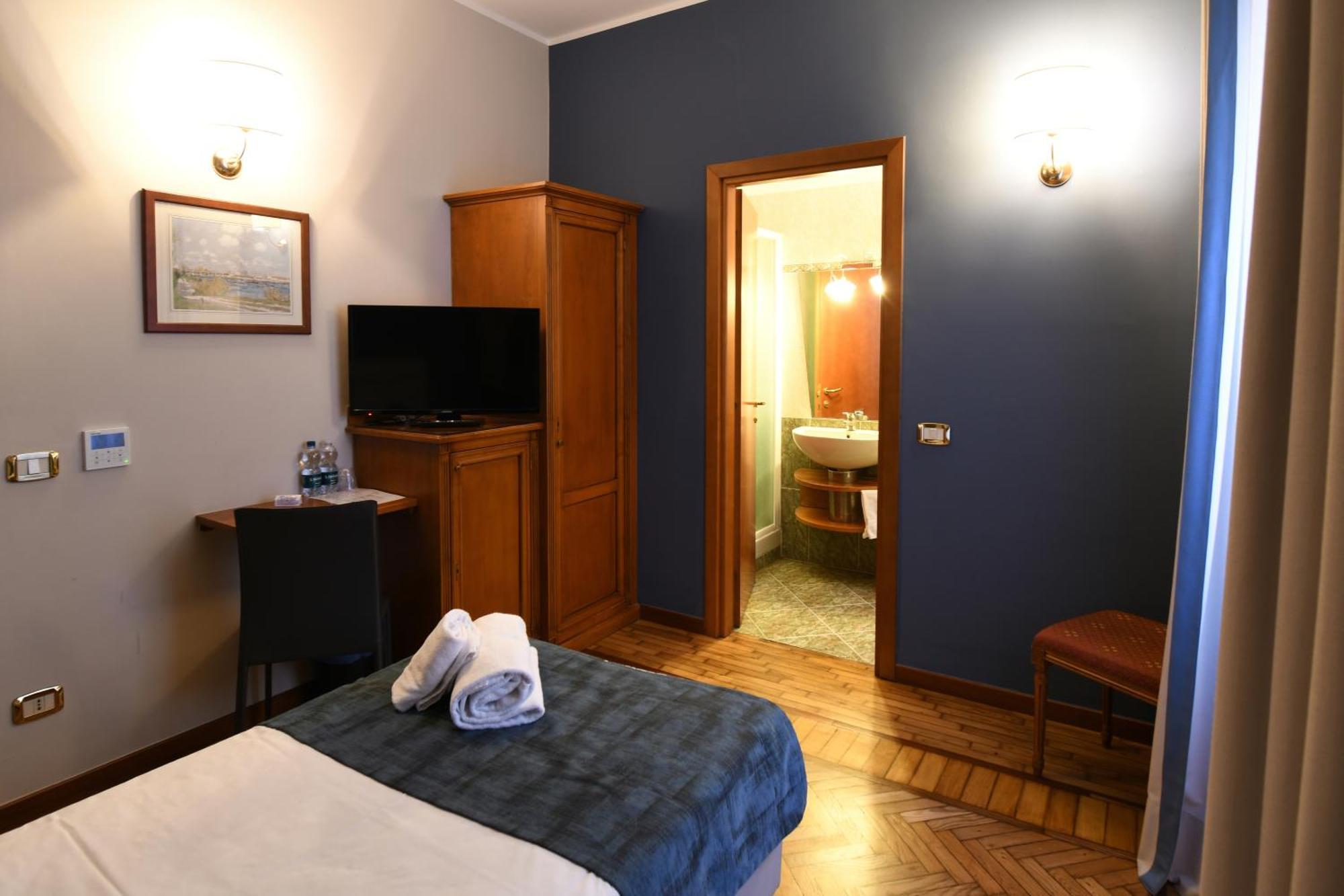 Single Room