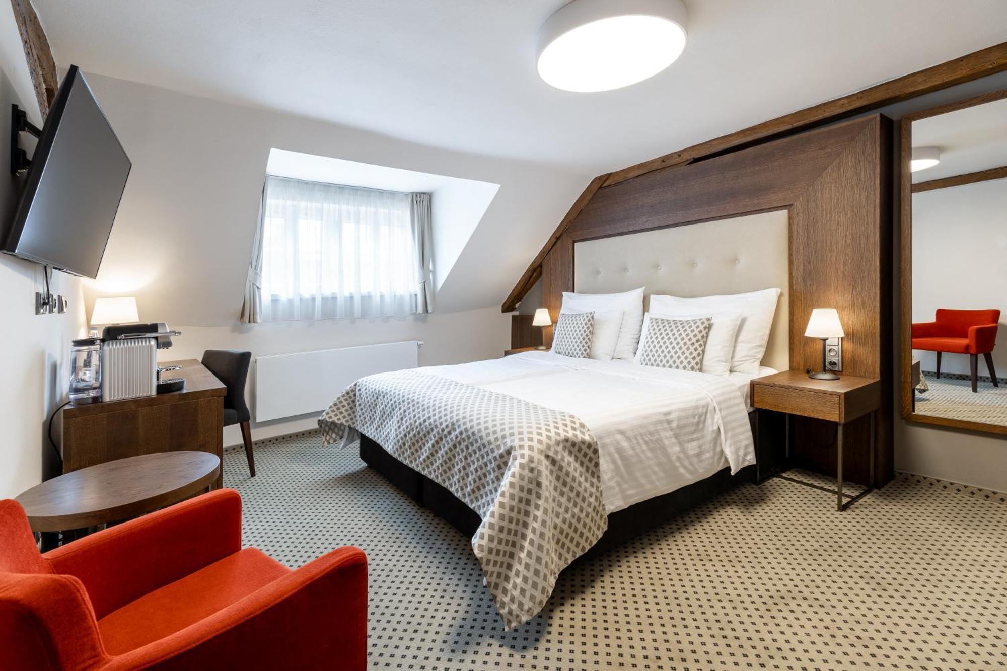 Standard Doppel- oder Zweibettzimmer