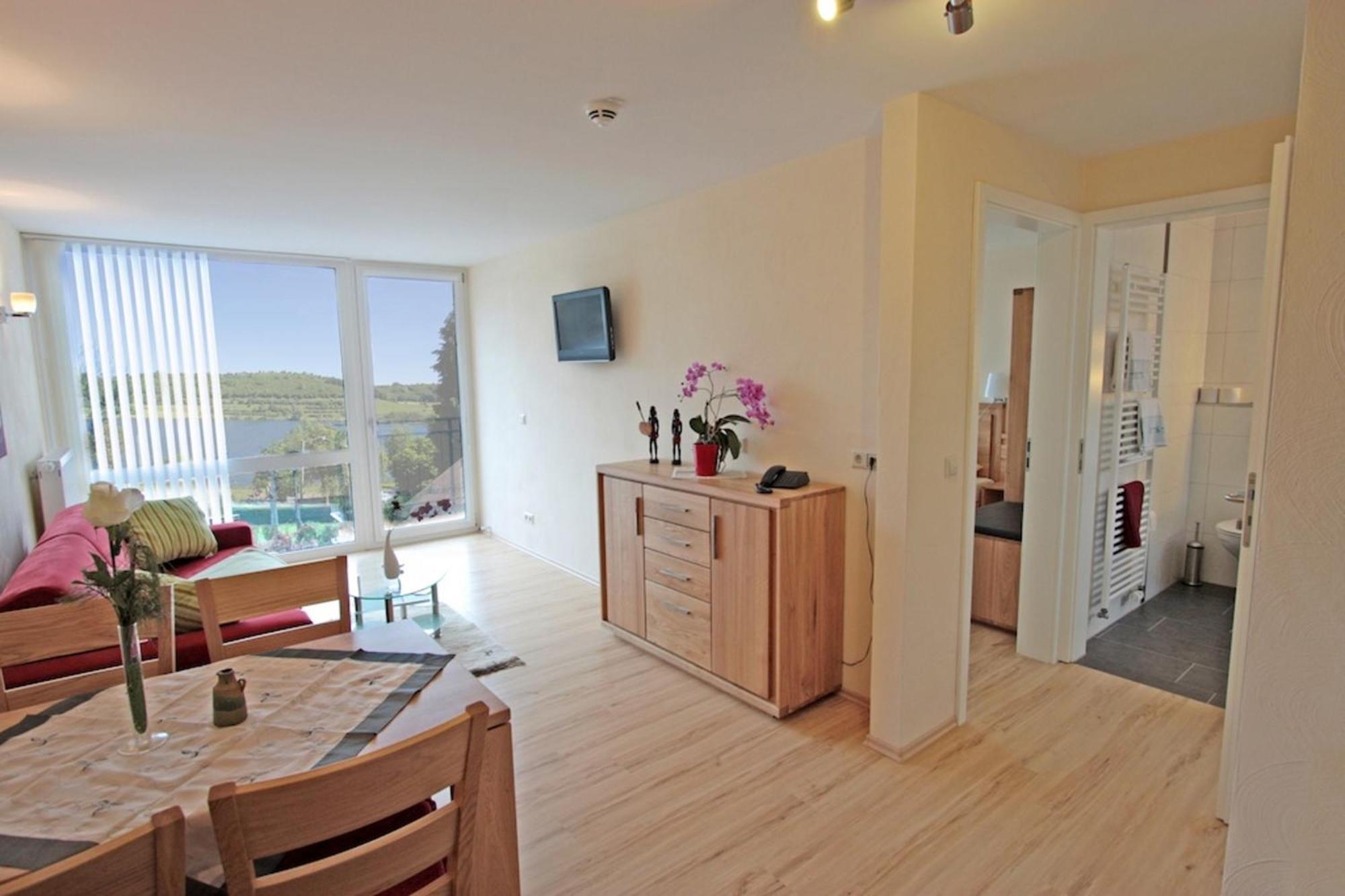 Junior Suite (2-4 adults),1672564710:JPEG