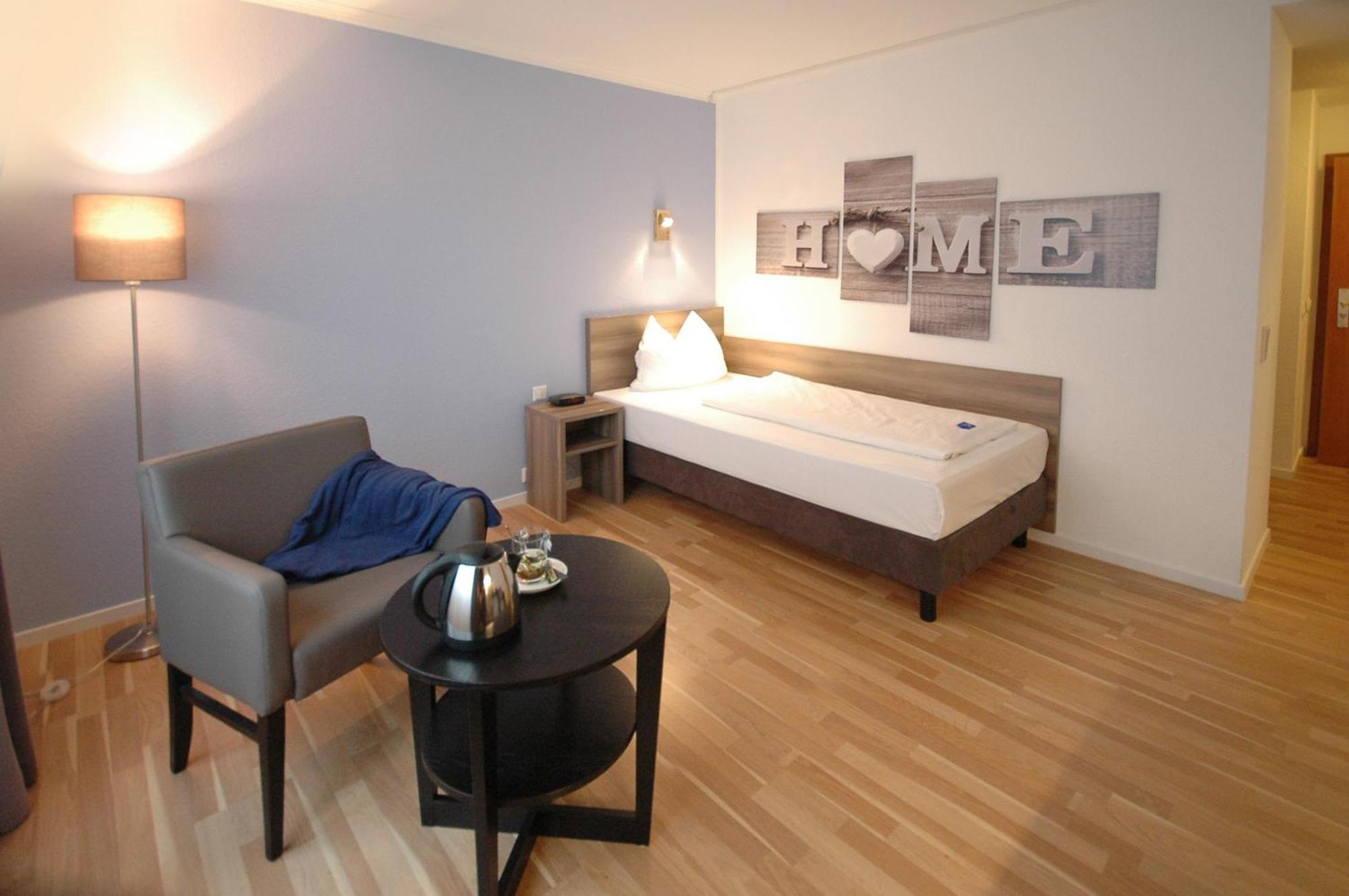 Standard Single Room,1551149977:JPEG