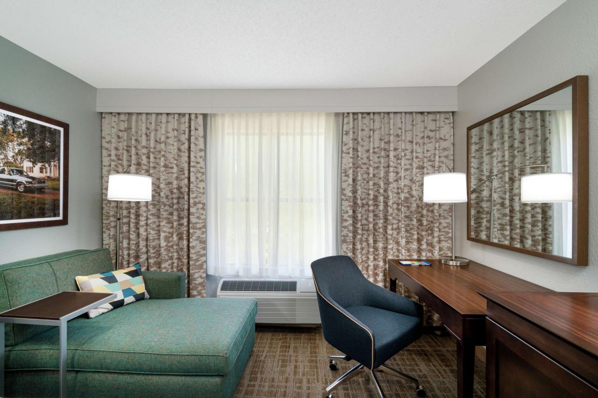 Single Room,1552297243:JPEG