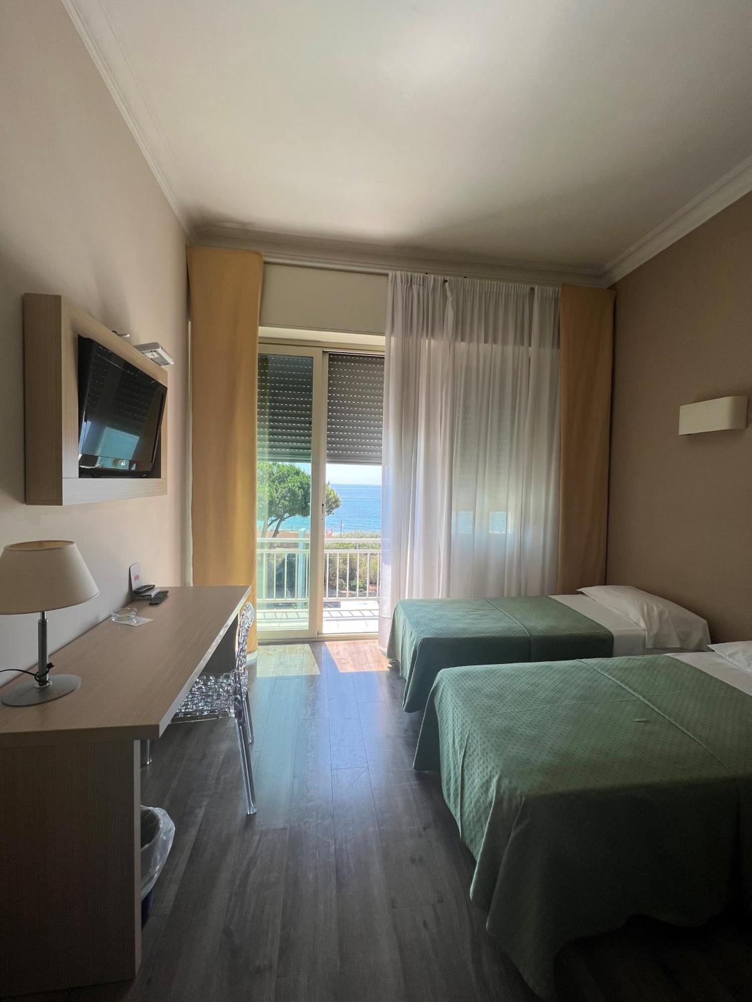 Superior Quadruple Room