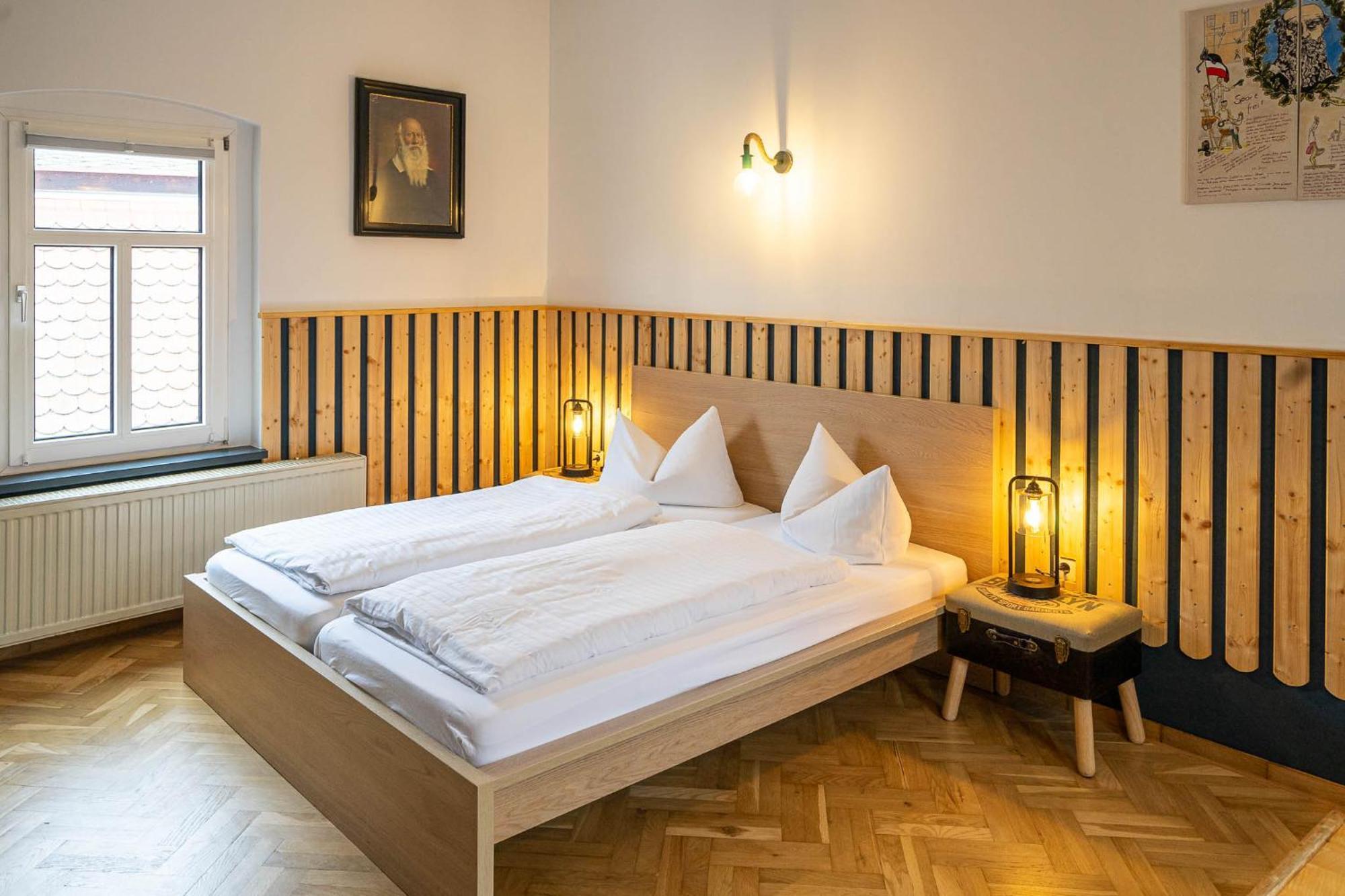 Doppelzimmer mit Zustellbett