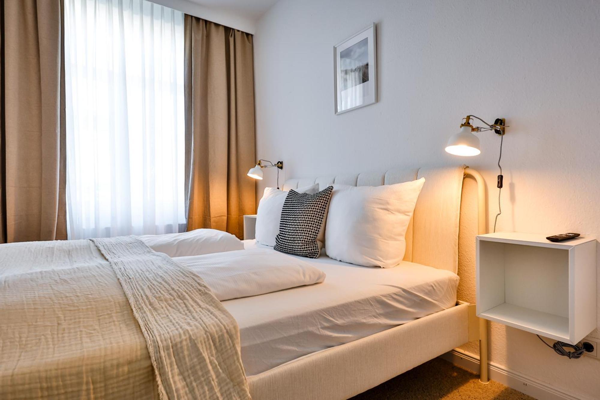Single Room Balcony