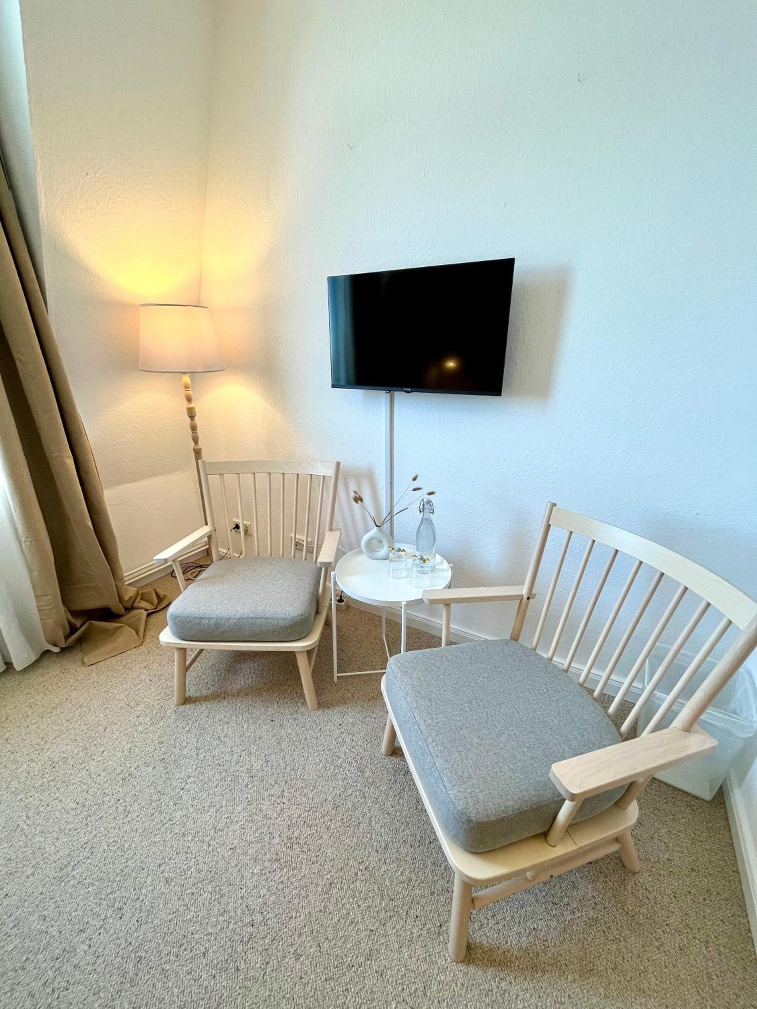 Single Room Balcony