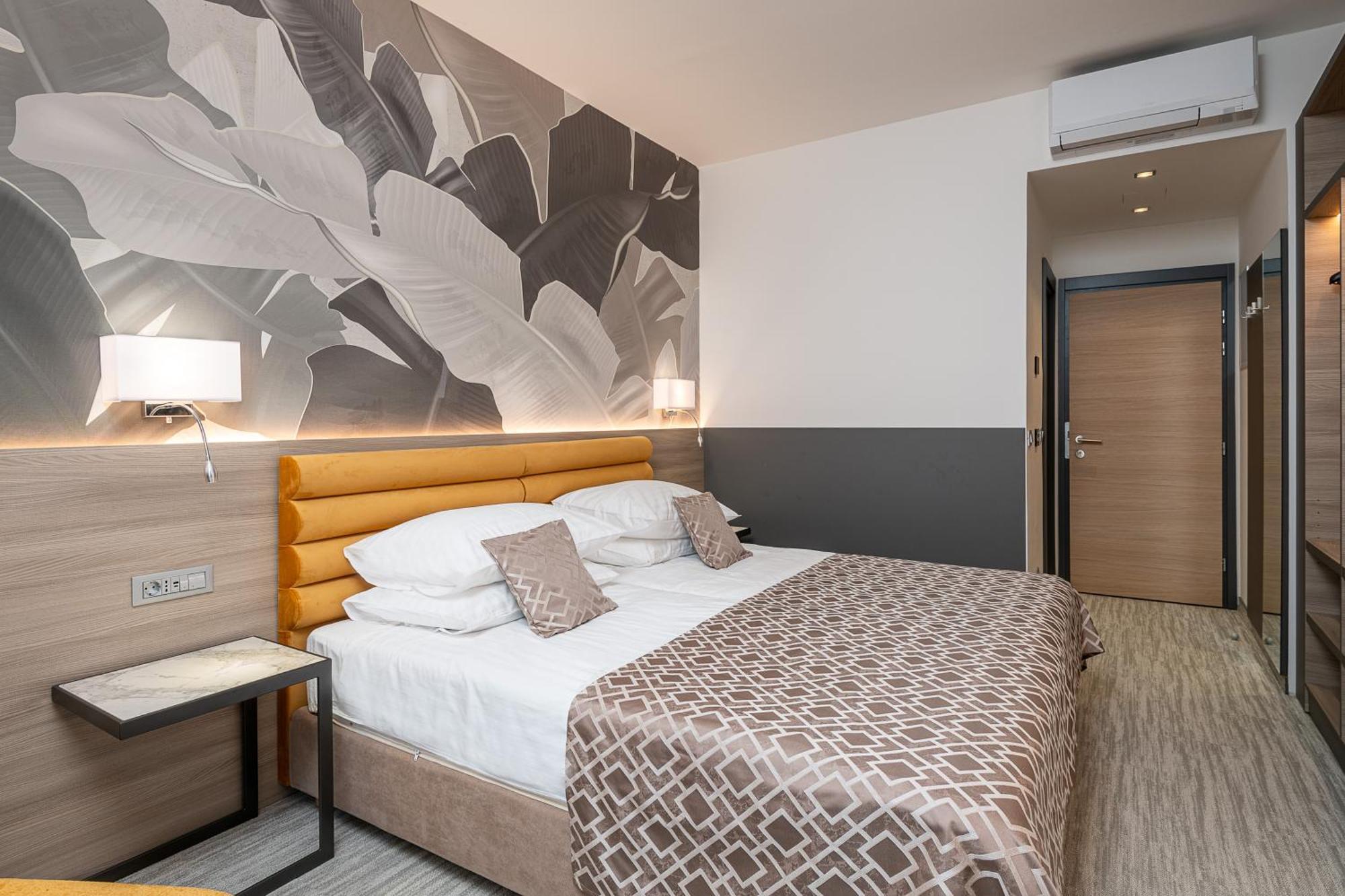Double or Twin Room,1639551908:JPEG