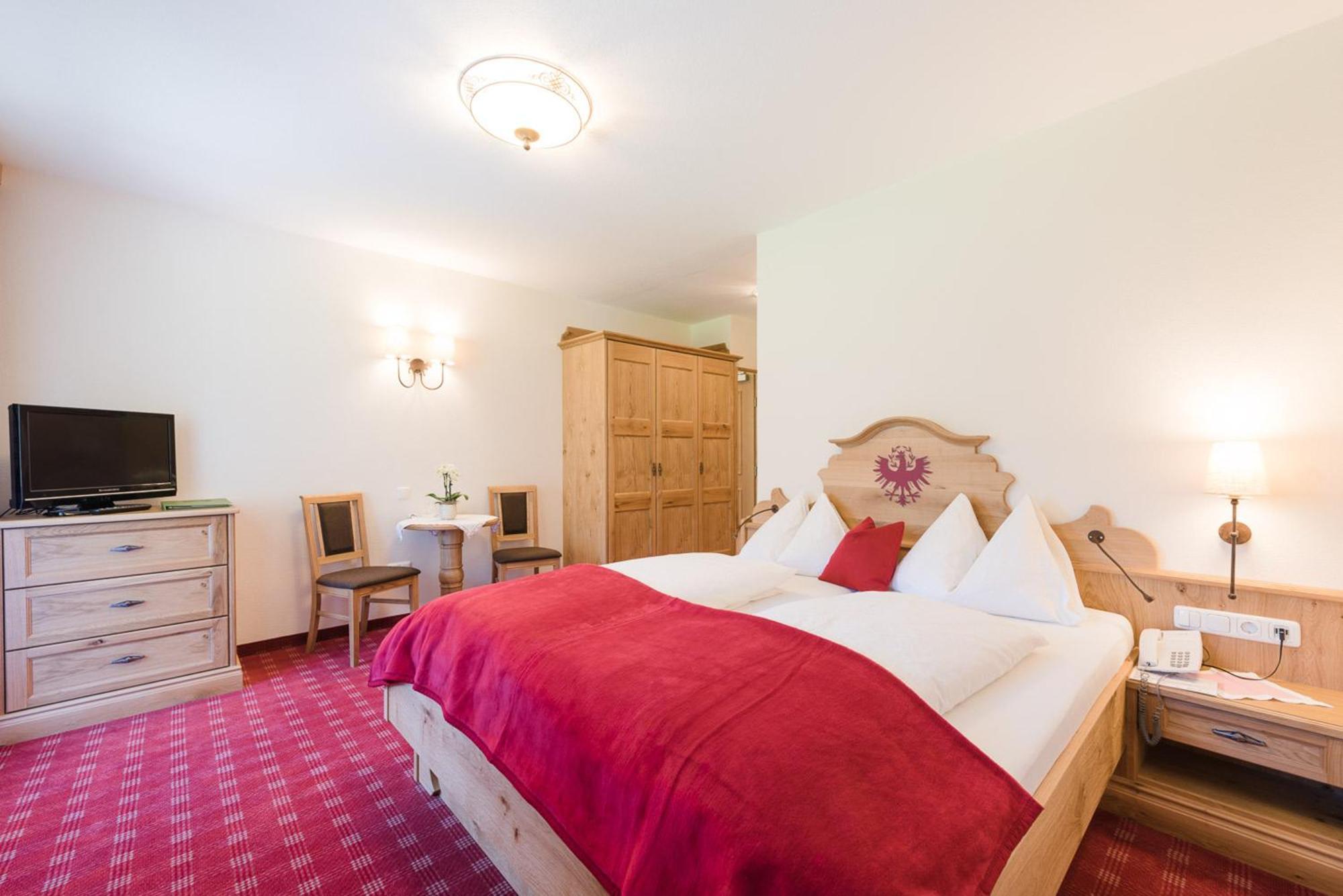 Double Room,1589555325:JPEG