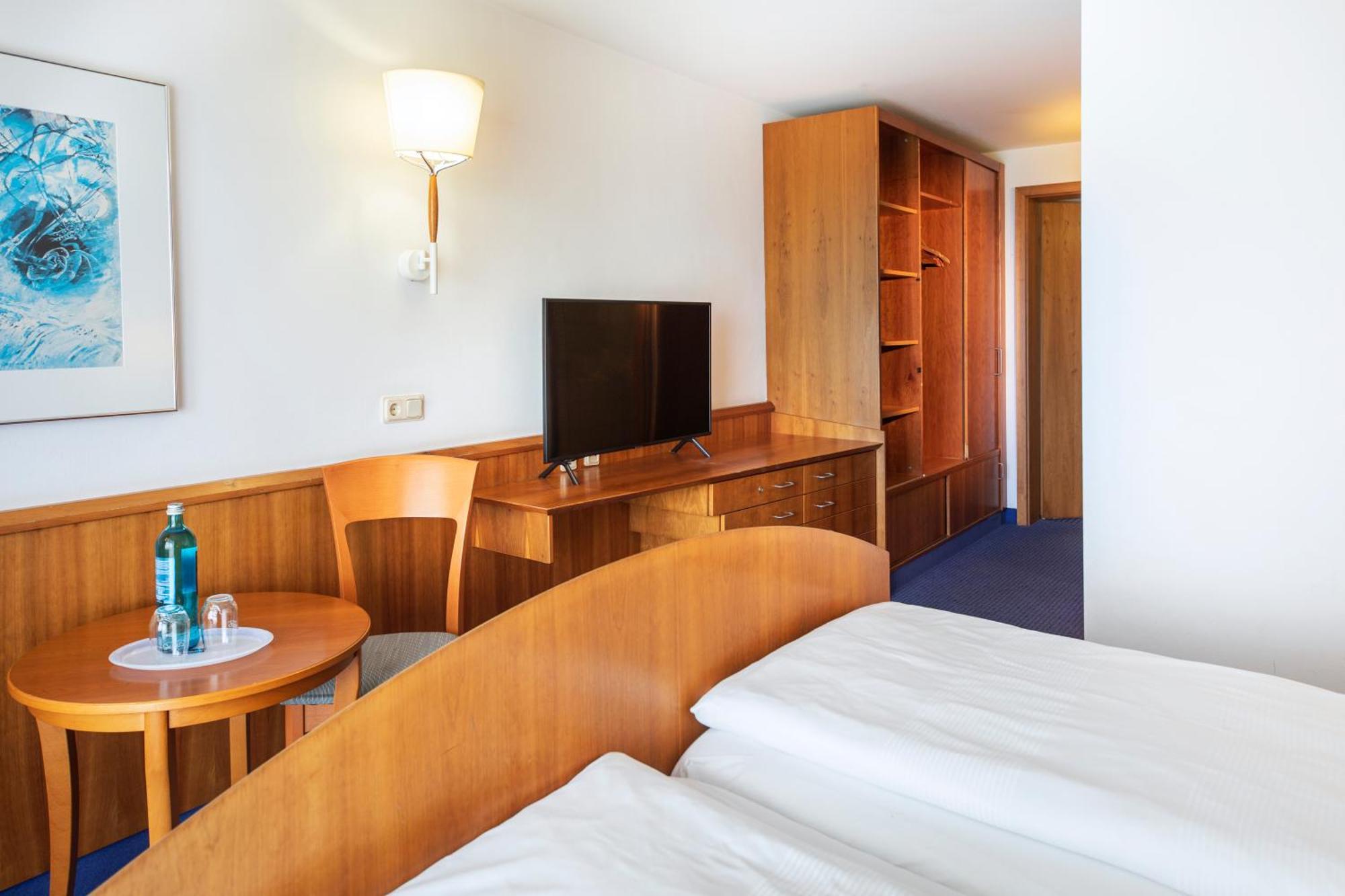 Standard Double Room,1596944449:JPEG