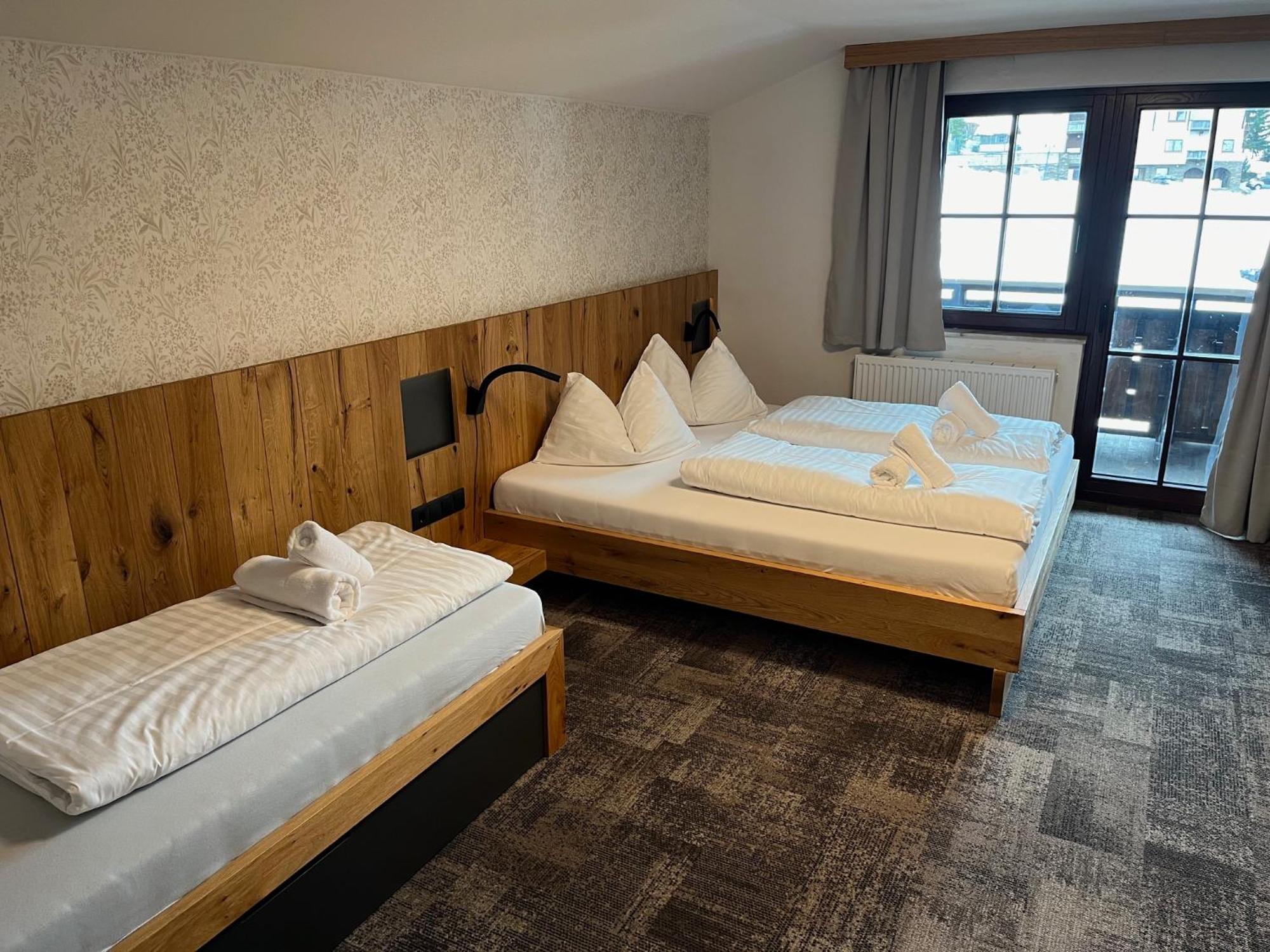 Dreibettzimmer