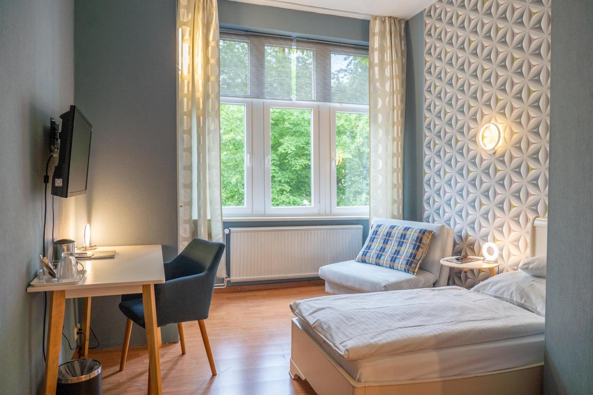 Budget Single Room