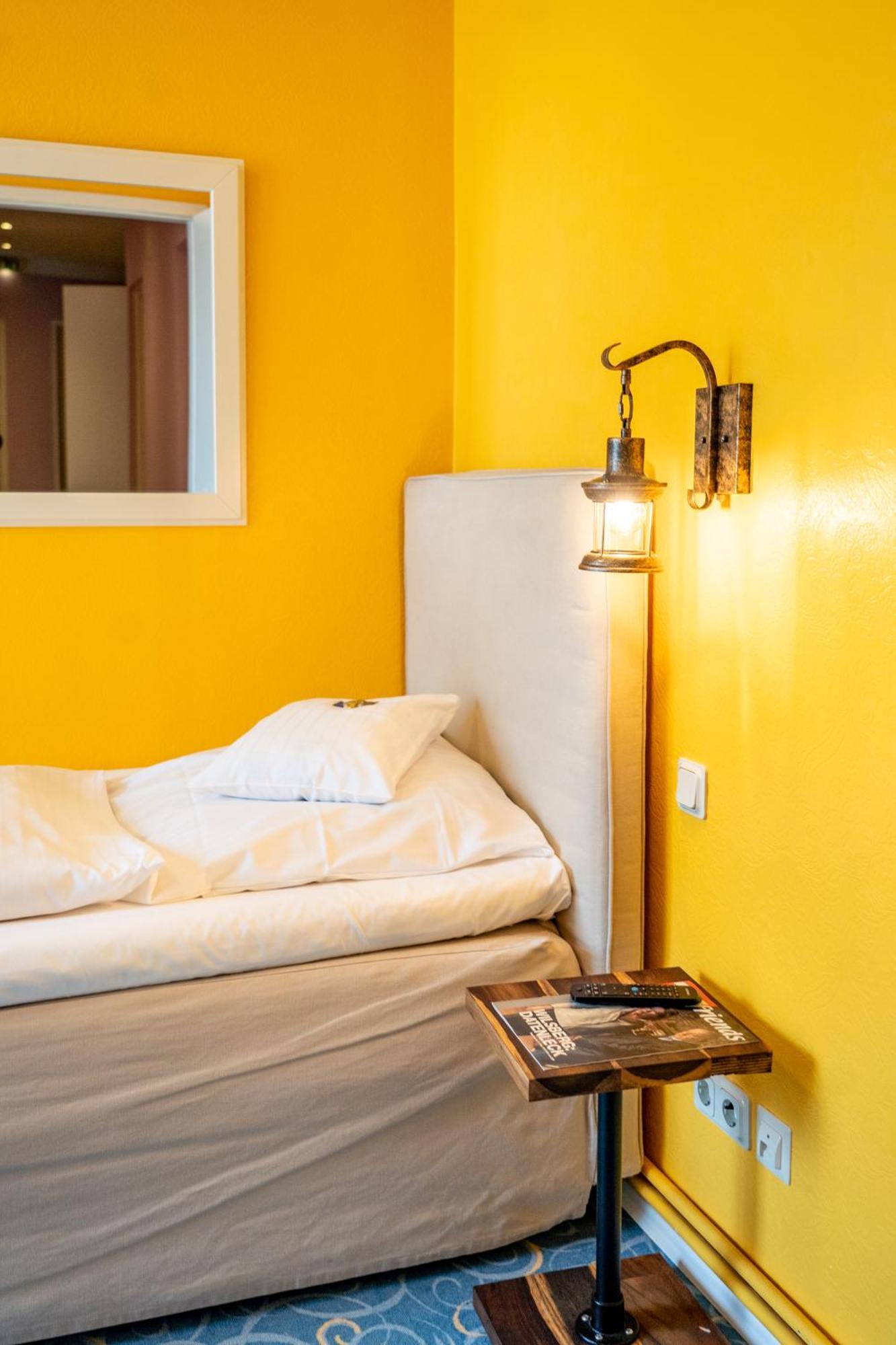 Budget Single Room