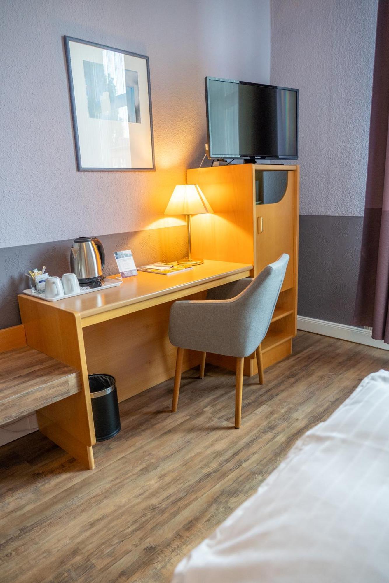 Budget Single Room