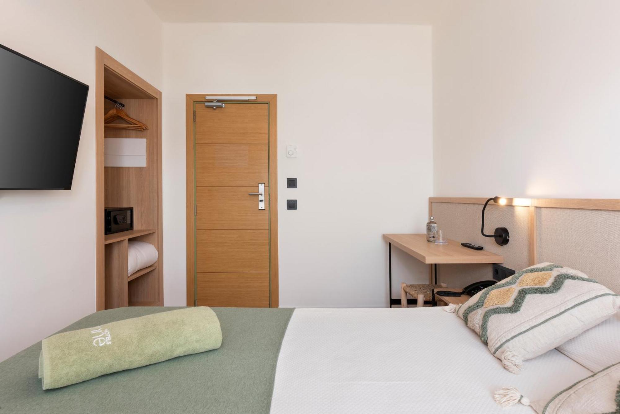 Superior Single Room Unlimited Brunch