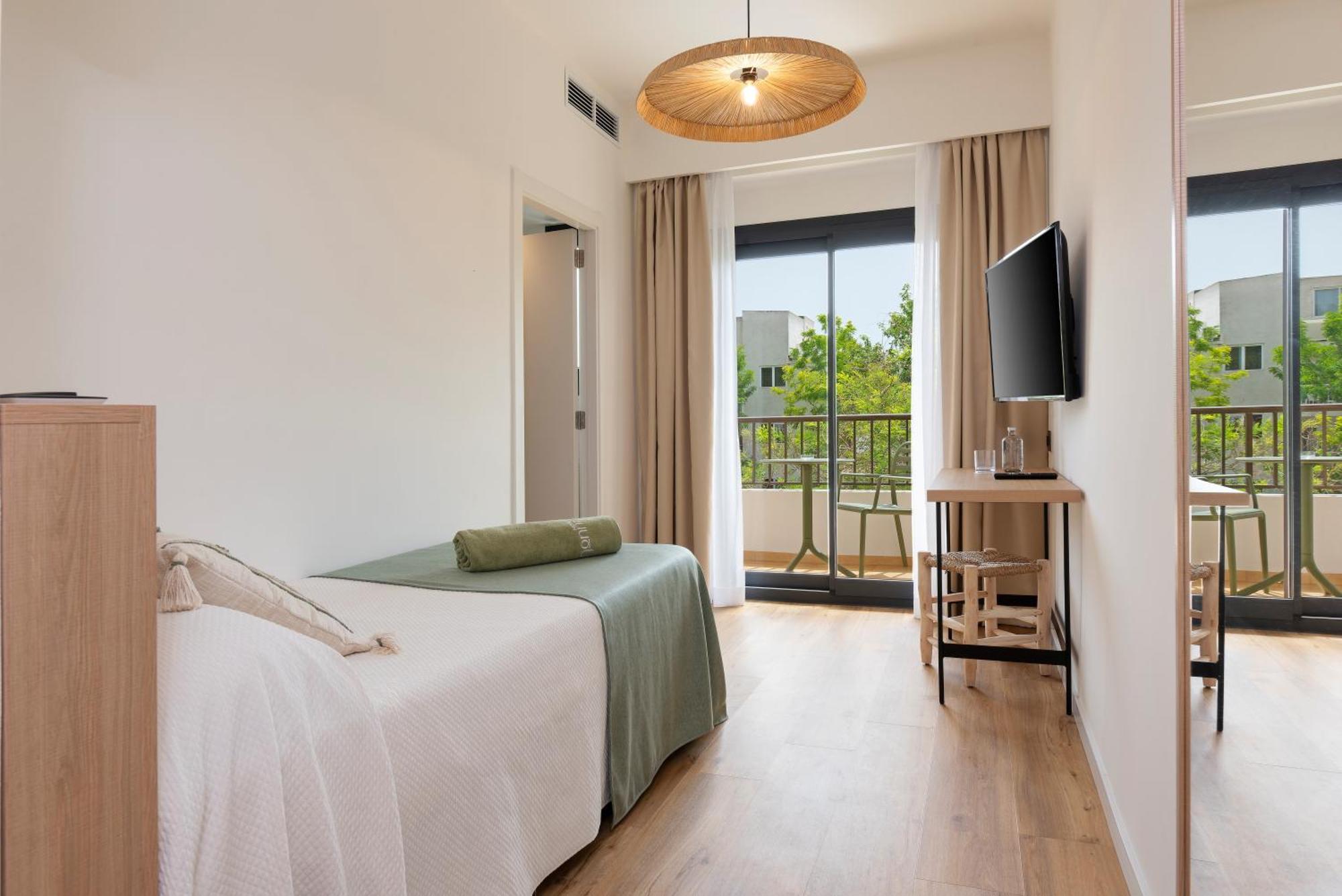Single Room Unlimited Brunch