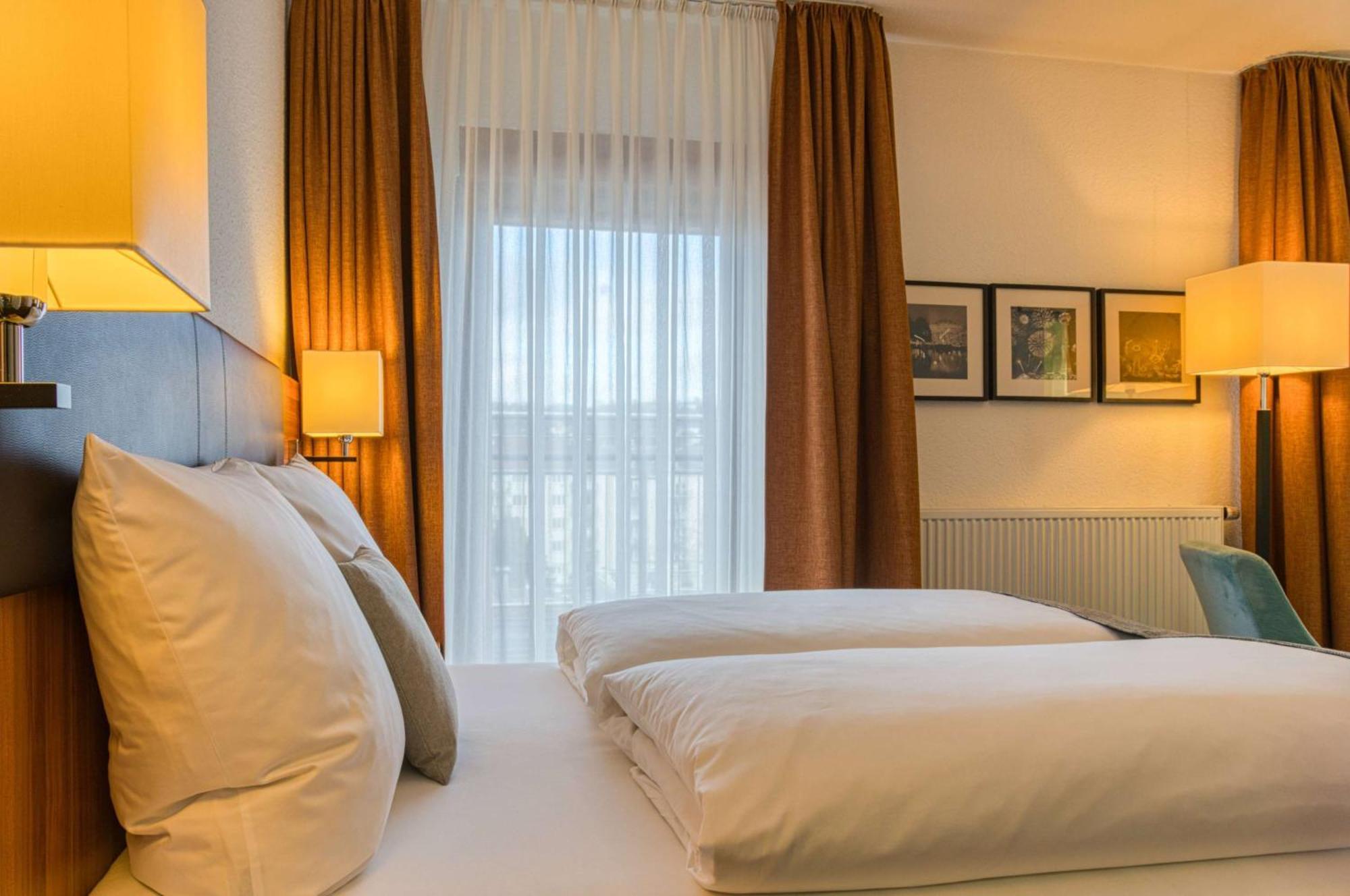 Standard Twin Room,968763544:JPEG