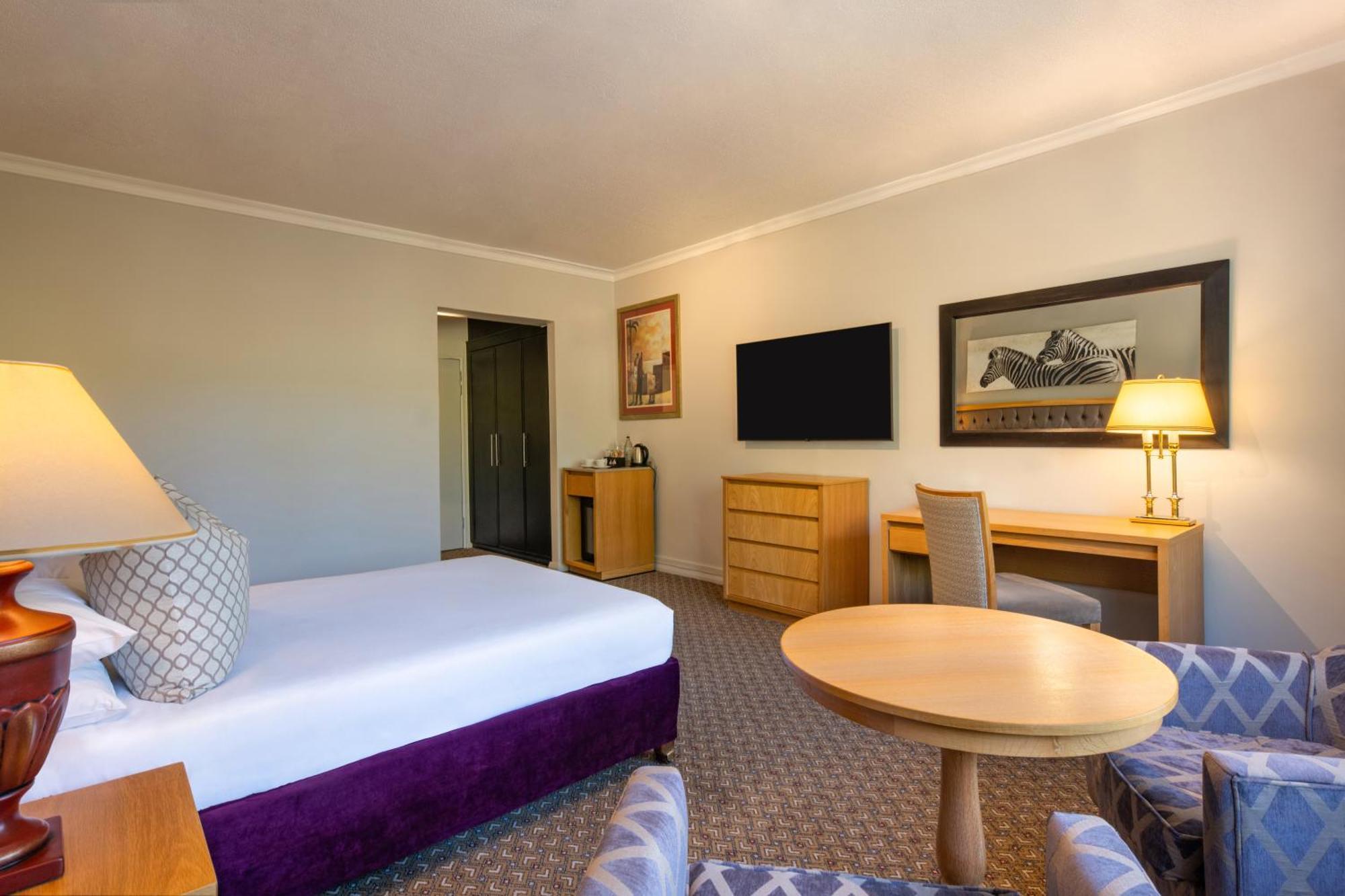Superior Zimmer mit Kingsize-Bett