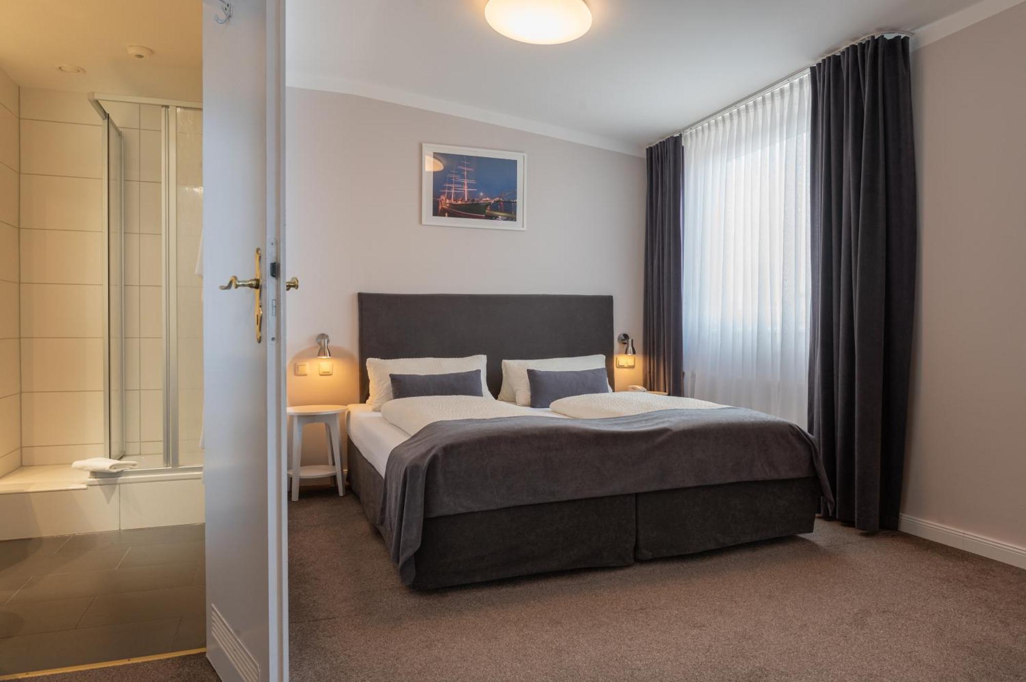 Double Room,1627930750:JPEG