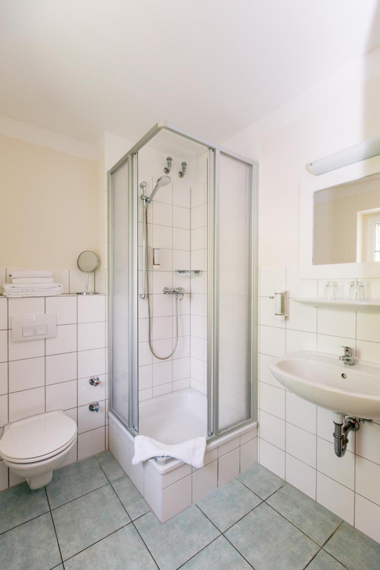 Apartment,1642961682:JPEG