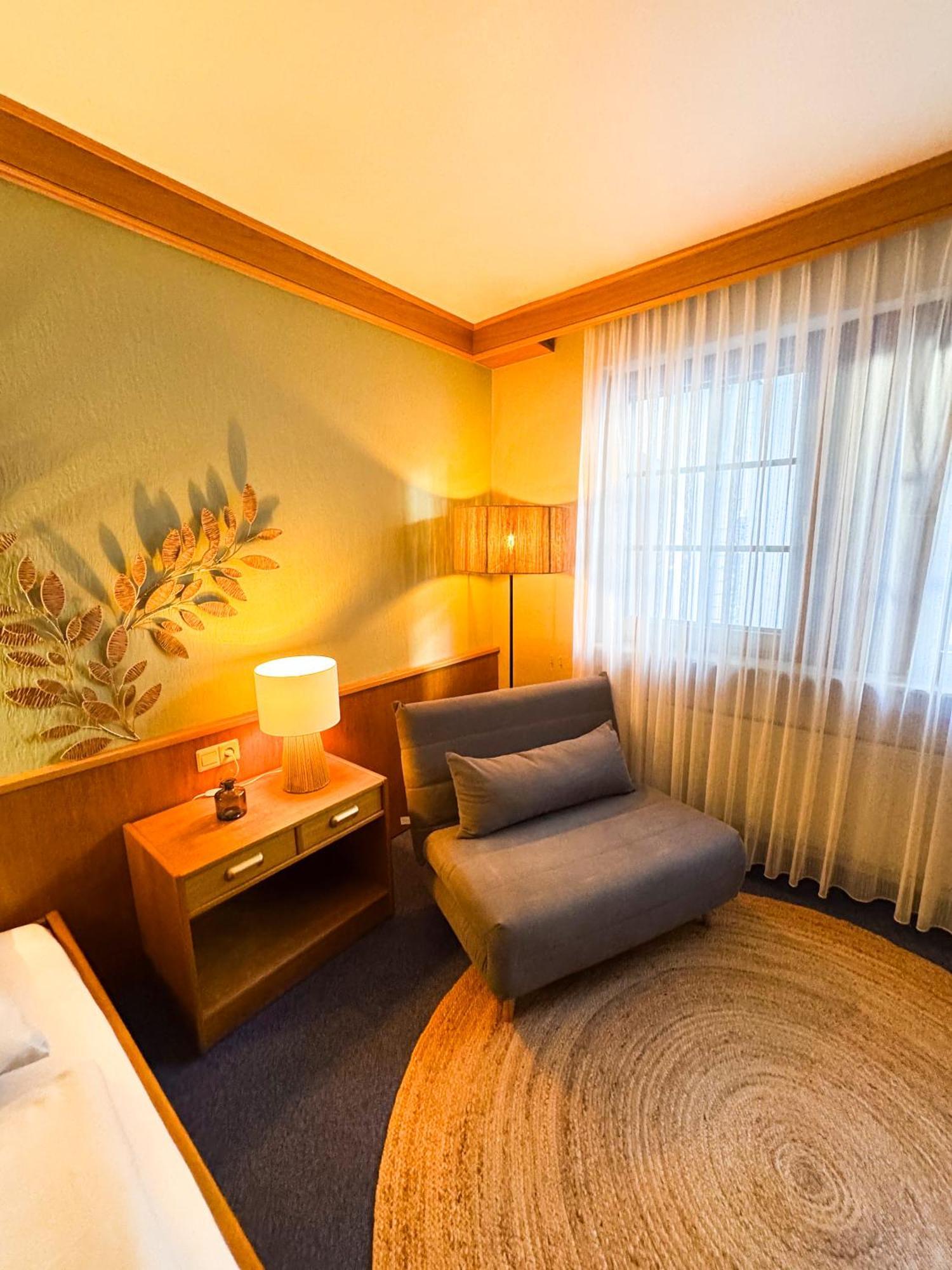 Single Room,1648894137:JPEG