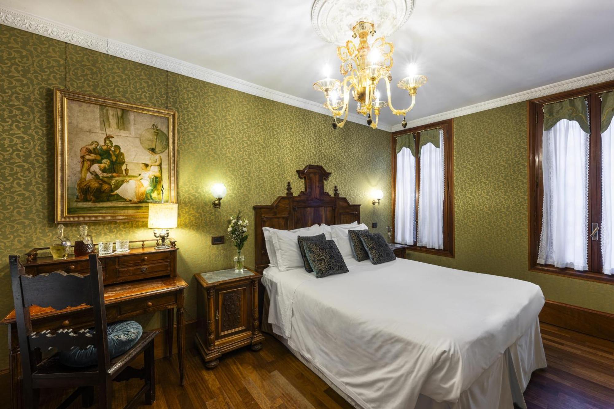Economy Double or Twin Room