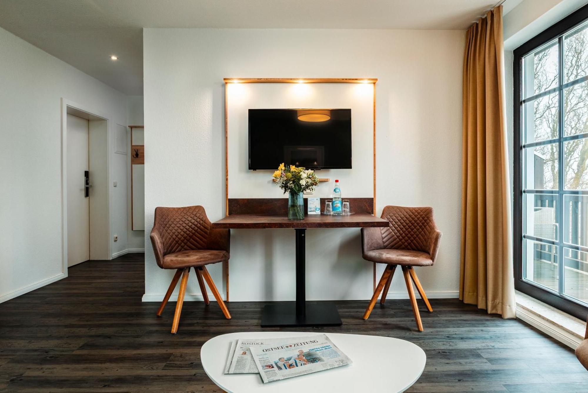 Two-Bedroom Apartment,1657142554:JPEG