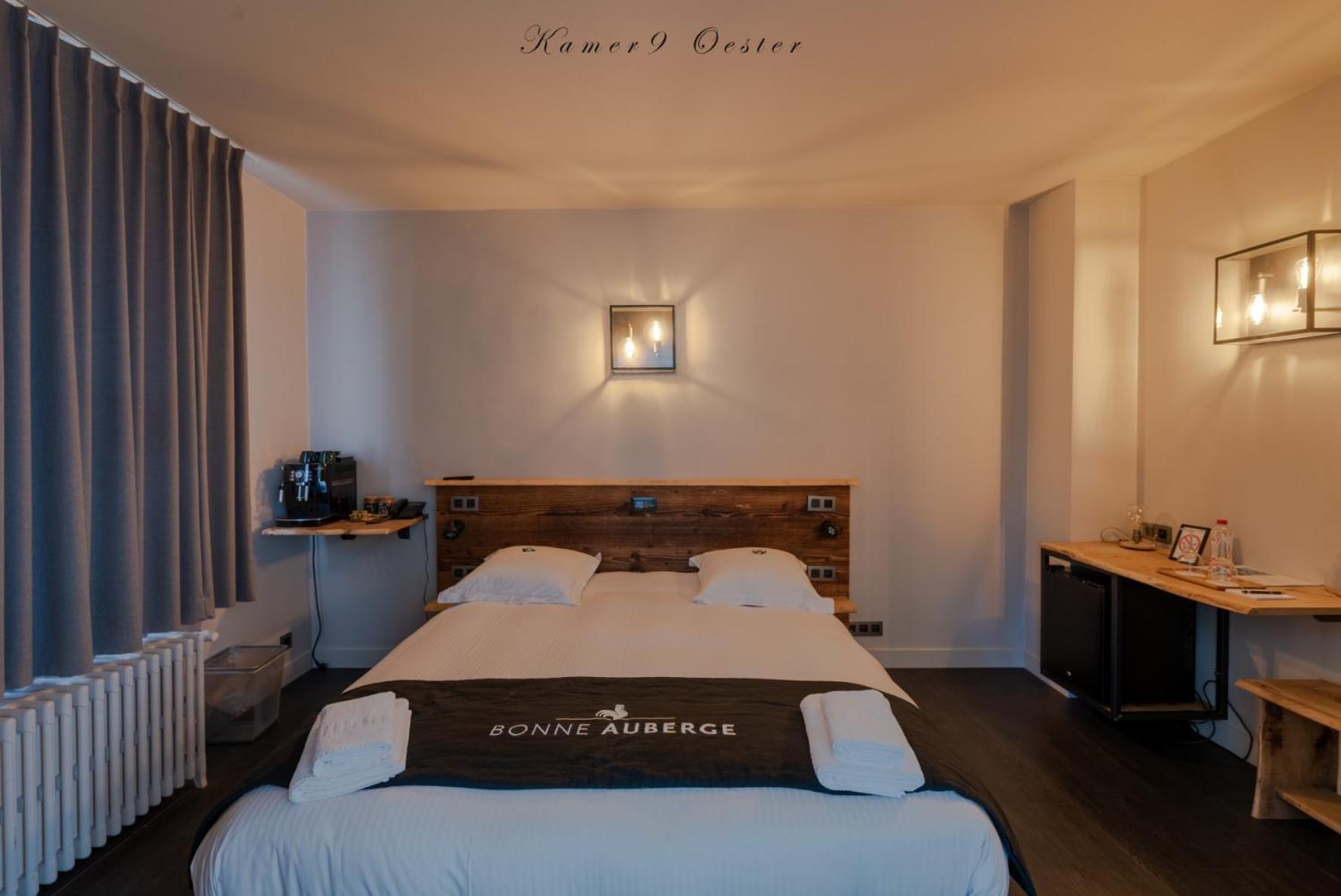 Standard Double Suite