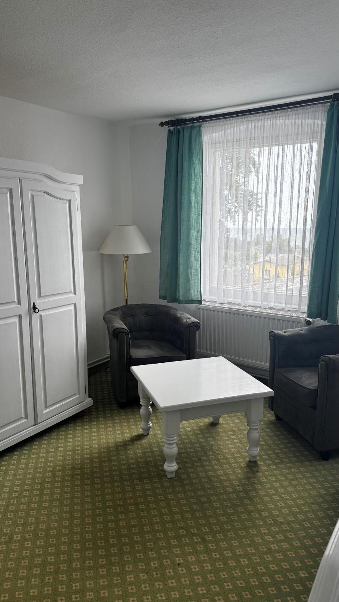 Budget Double Room,1678627076:JPEG