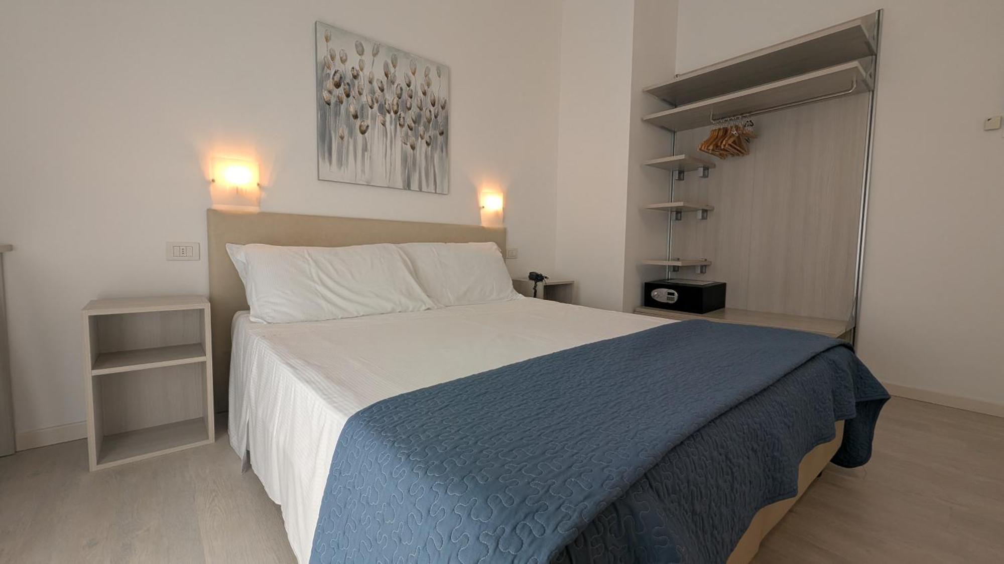Small Double or Twin Room