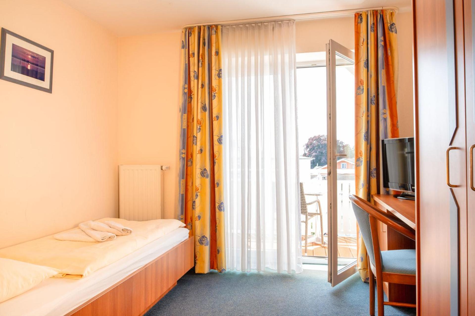 Single Room Balcony,1689820283:JPEG