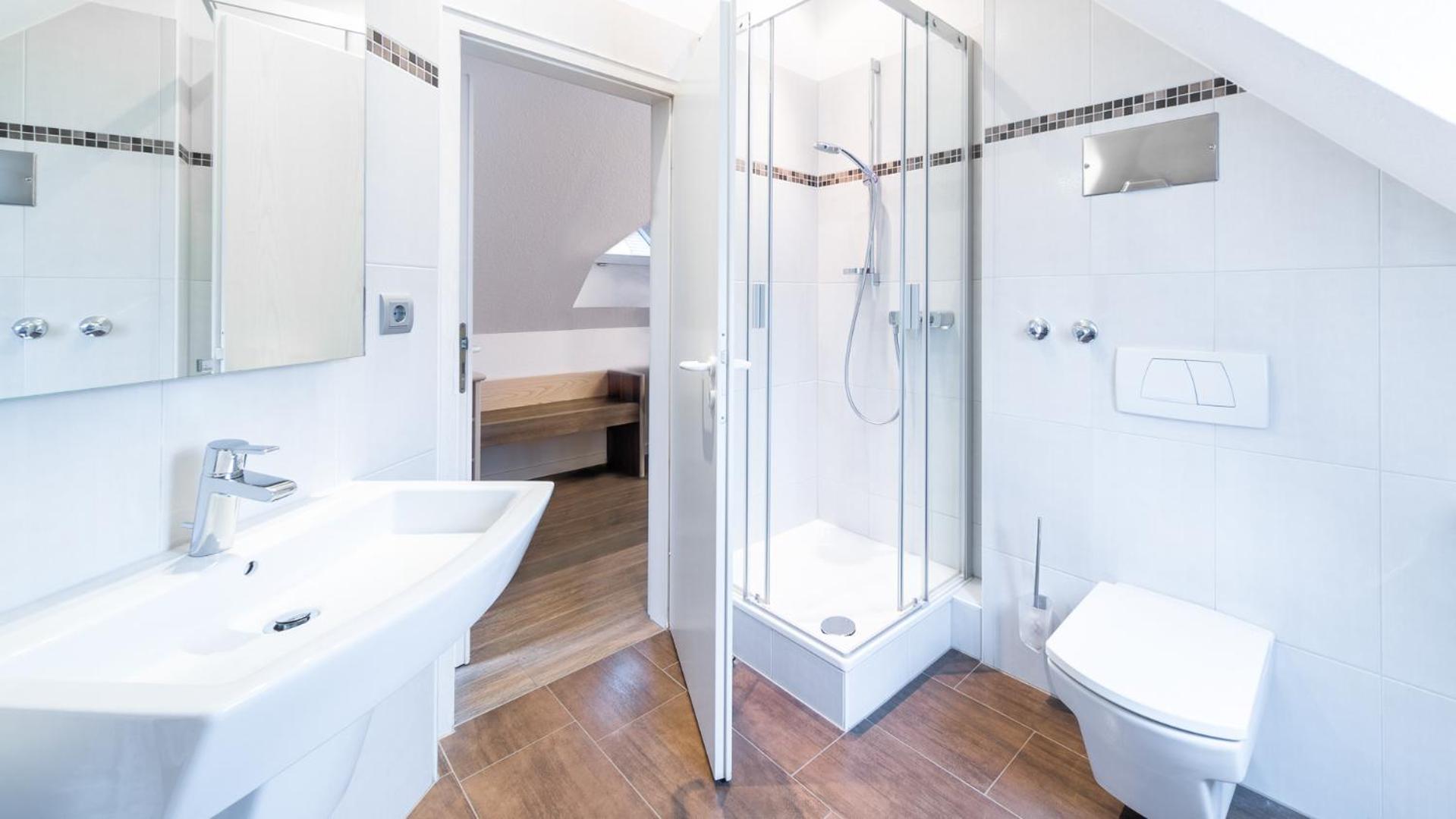 Double Room,1698961674:JPEG