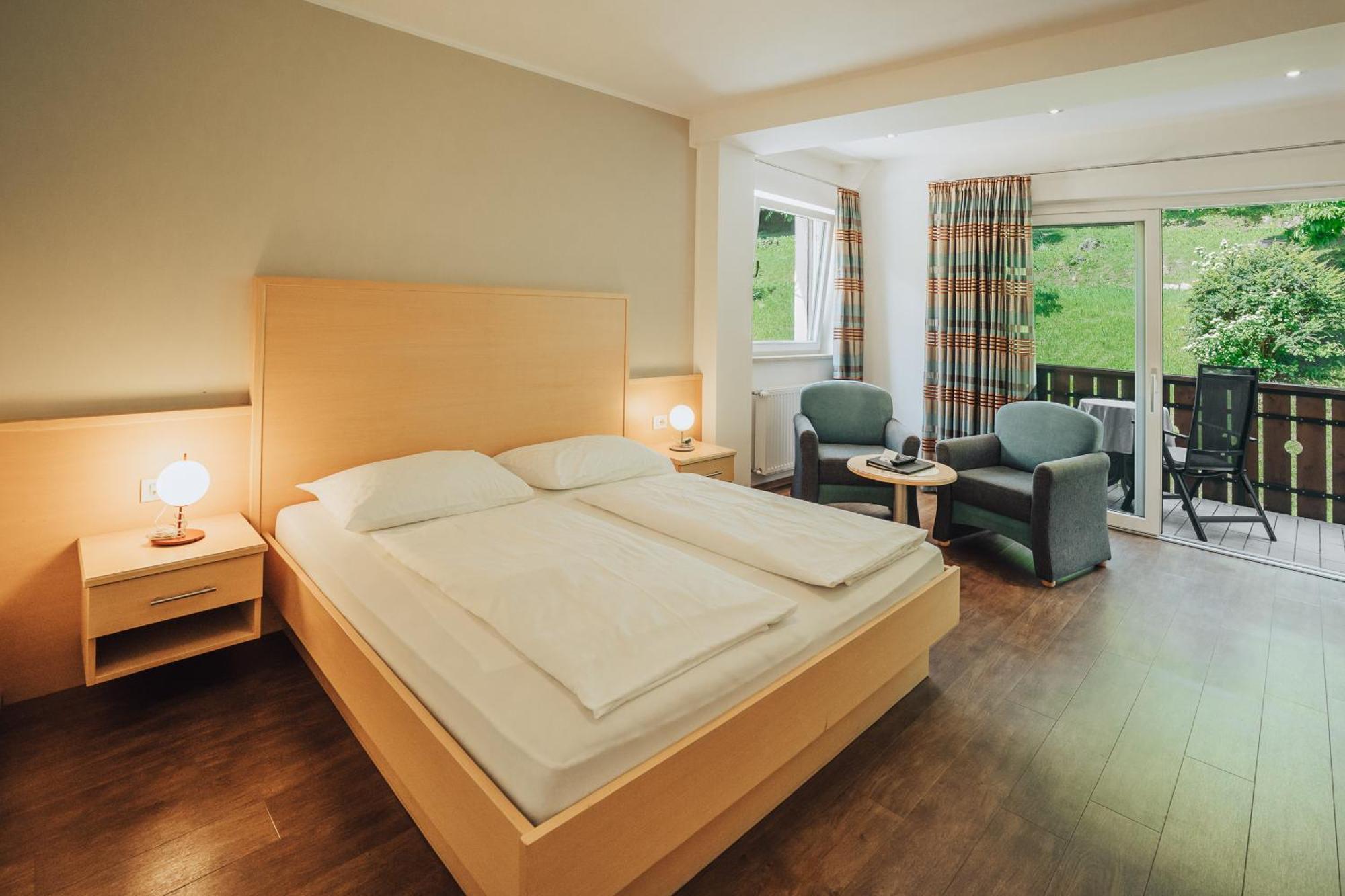 Double Room,1698964662:JPEG