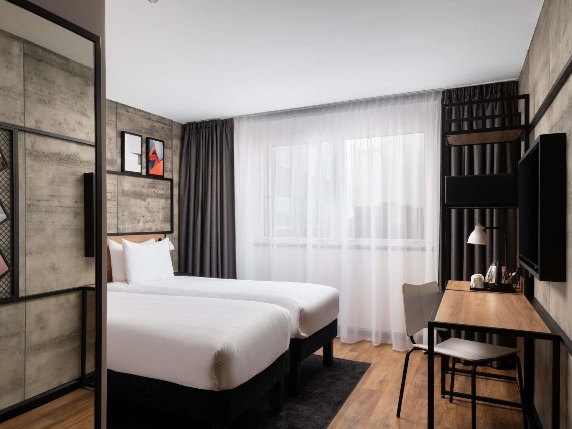 Newly Refurbished Standard Twin Room,1704824256:JPEG