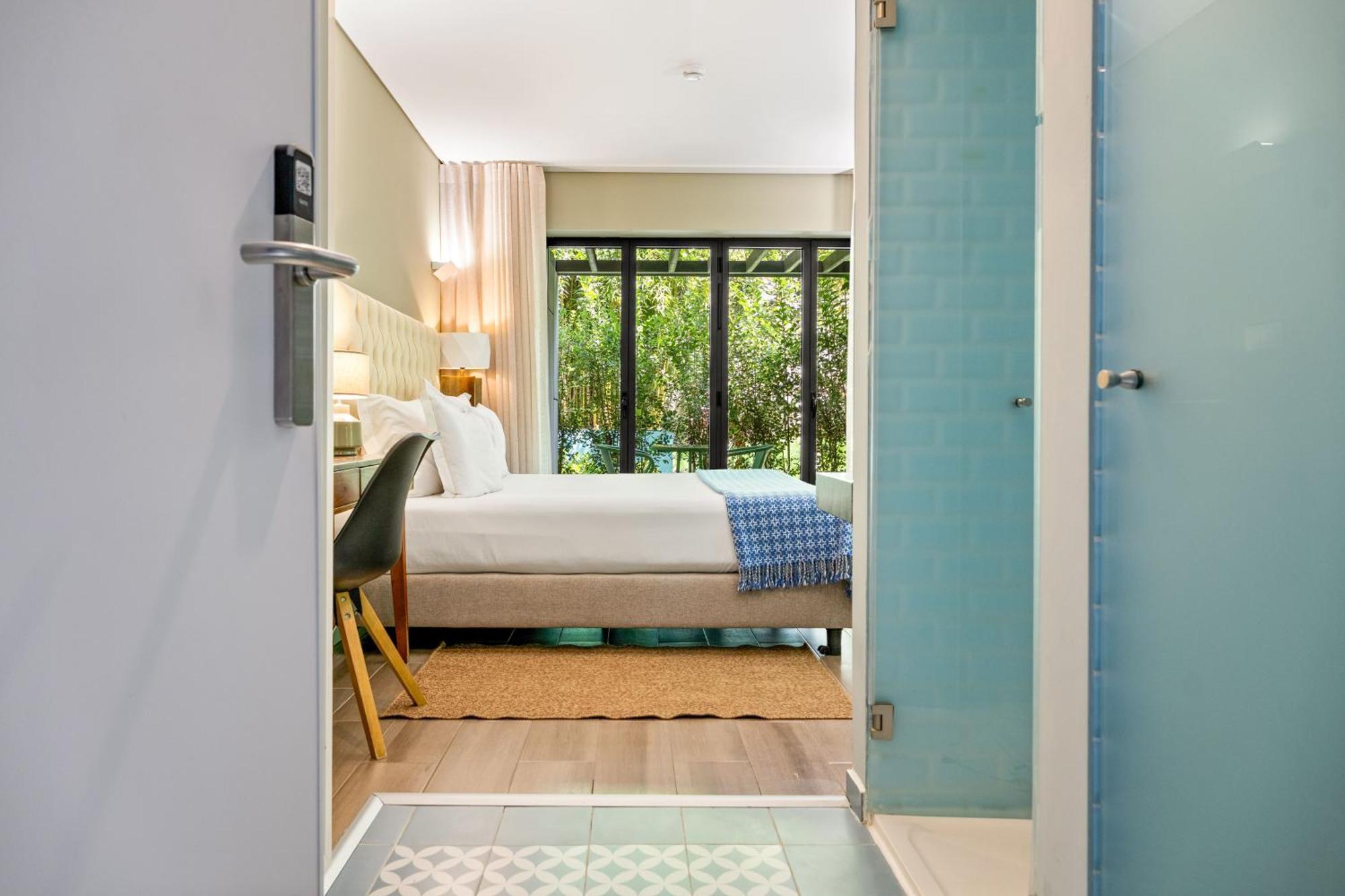 Double Room Garden View