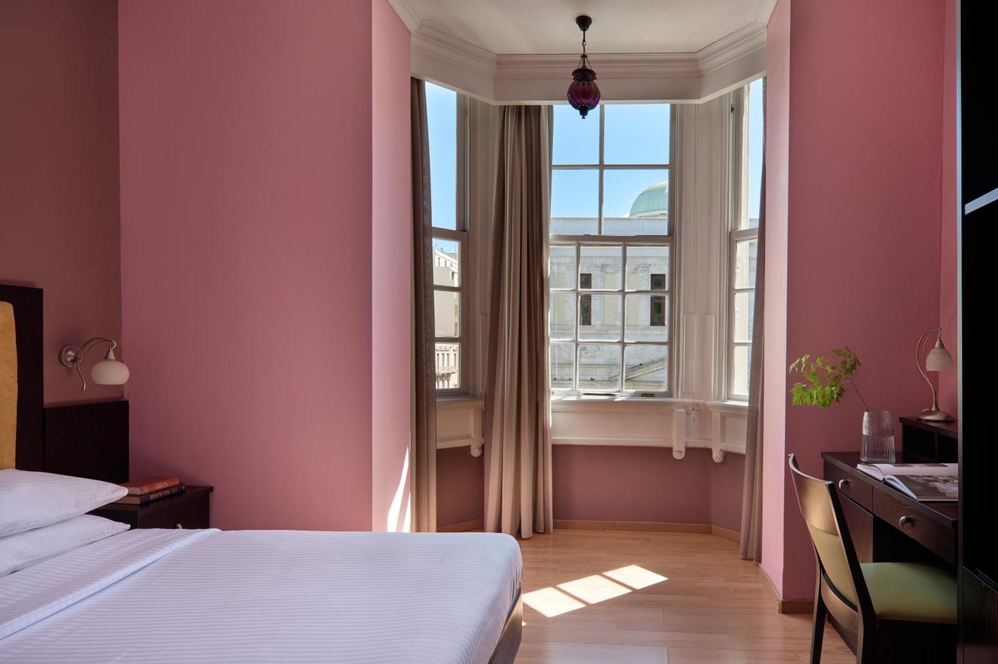 Double Room,1722896994:JPEG