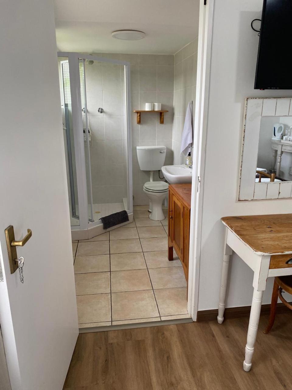 Deluxe Double or Twin Room Garden View