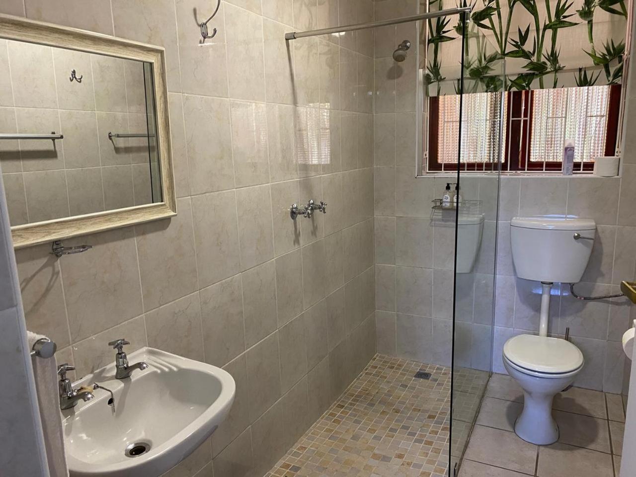 Self Catering 2 bedroom flat