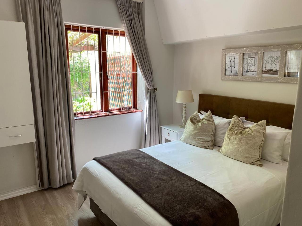 Self Catering 2 bedroom flat