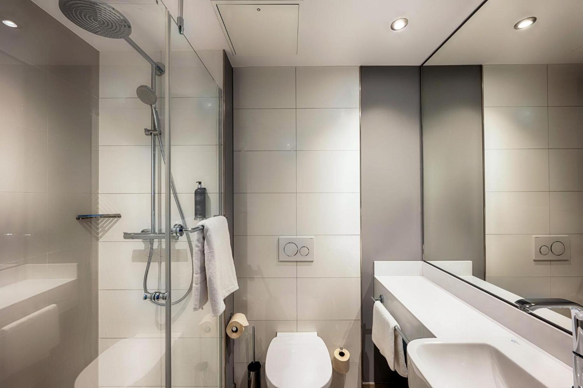 Standard Triple Room,1733306556:JPEG