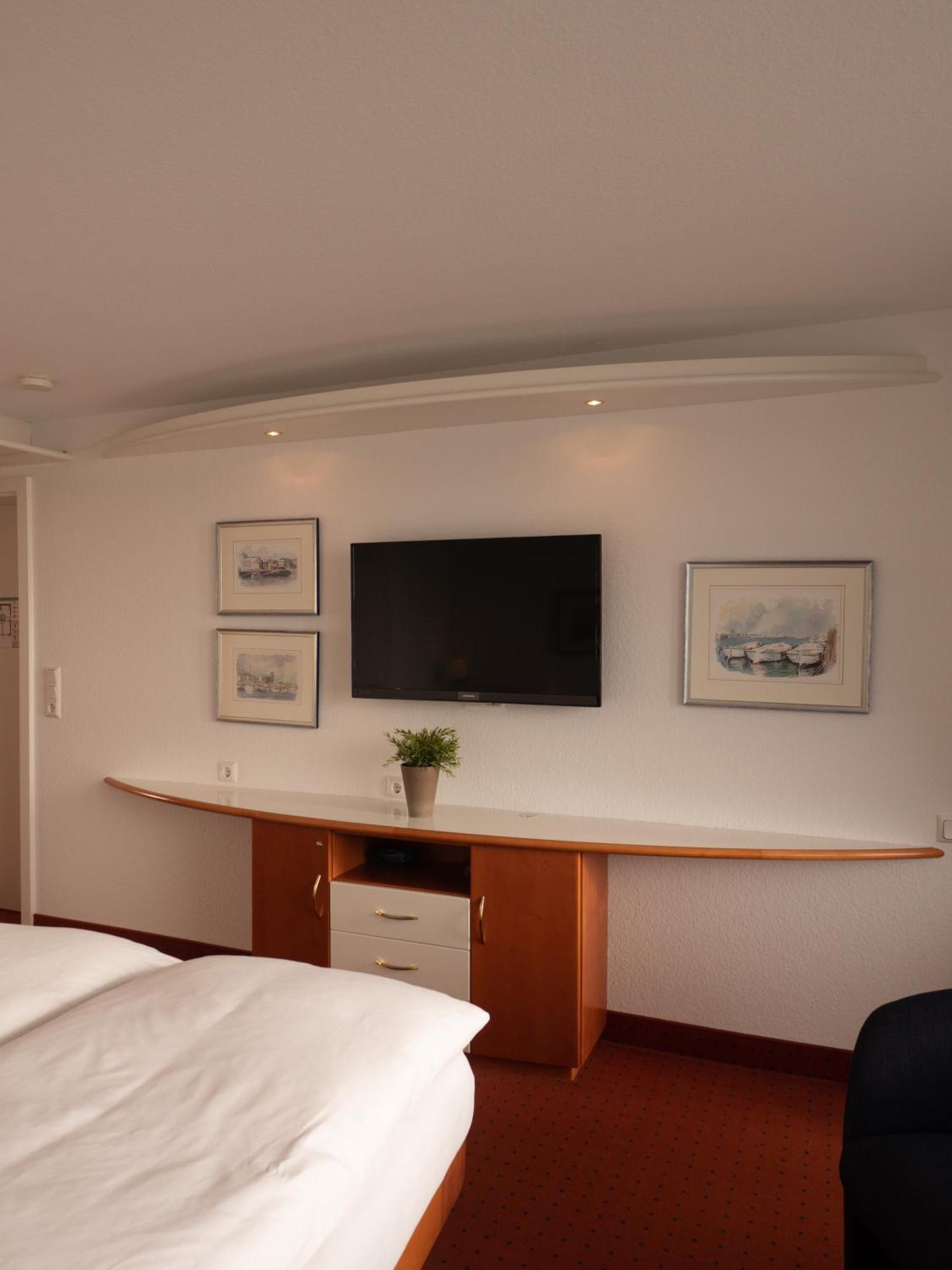 Doppelzimmer mit Seeblick