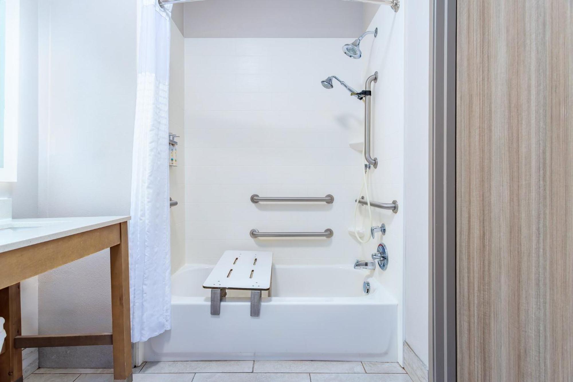 King Room Hearing Accessible
