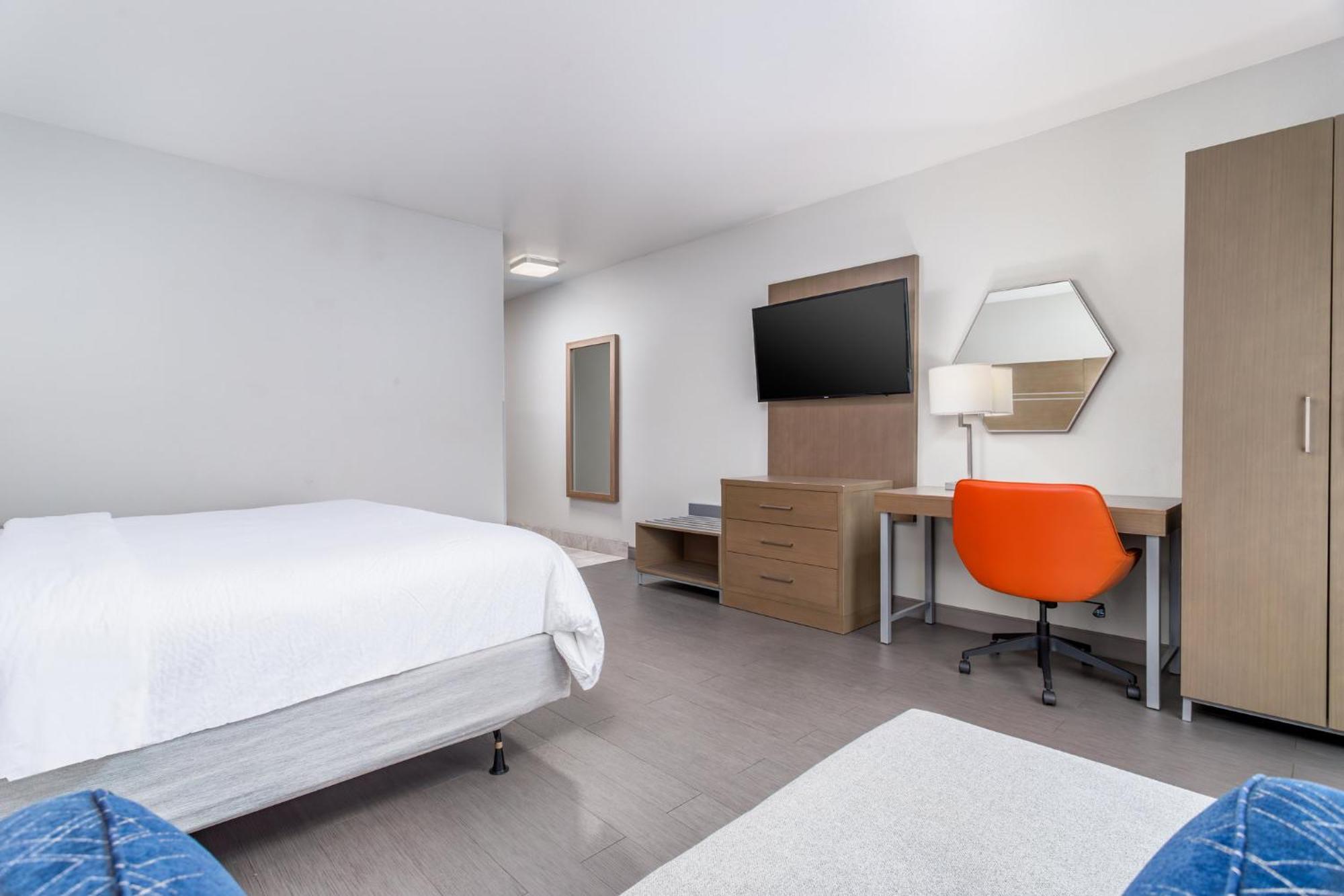 King Room Hearing Accessible