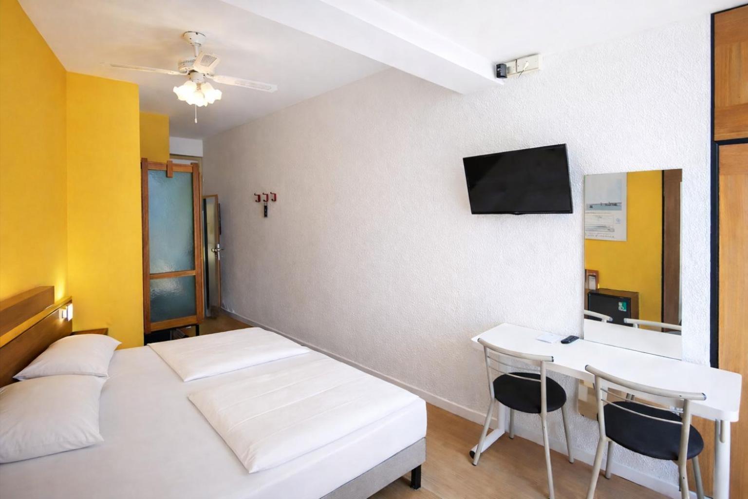 Standard Doppelzimmer mit Seeblick