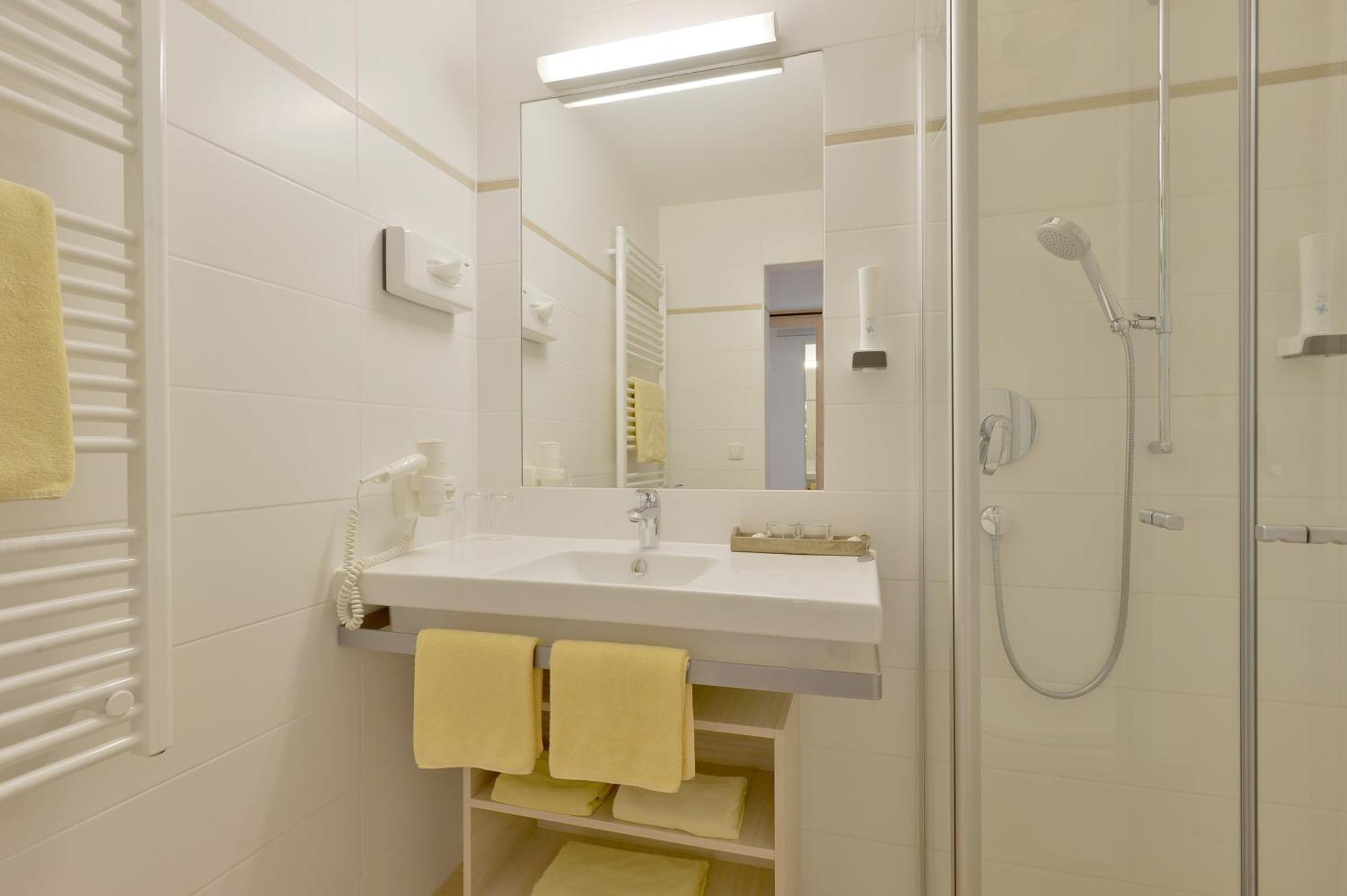 Dreibettzimmer